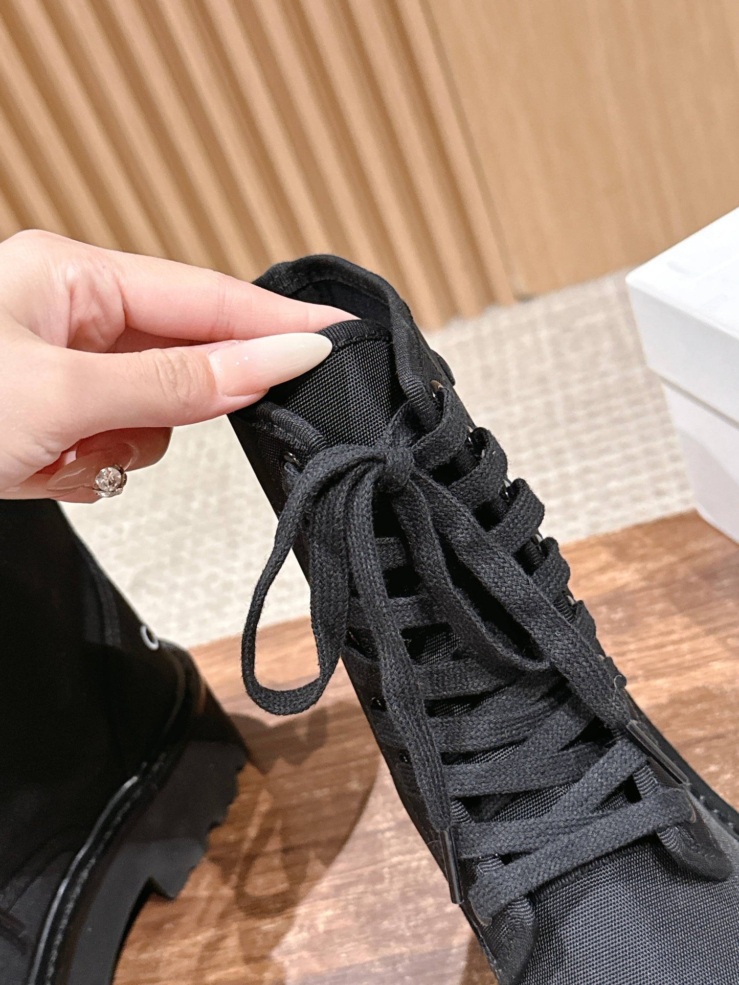 Celi 25fw combat boots