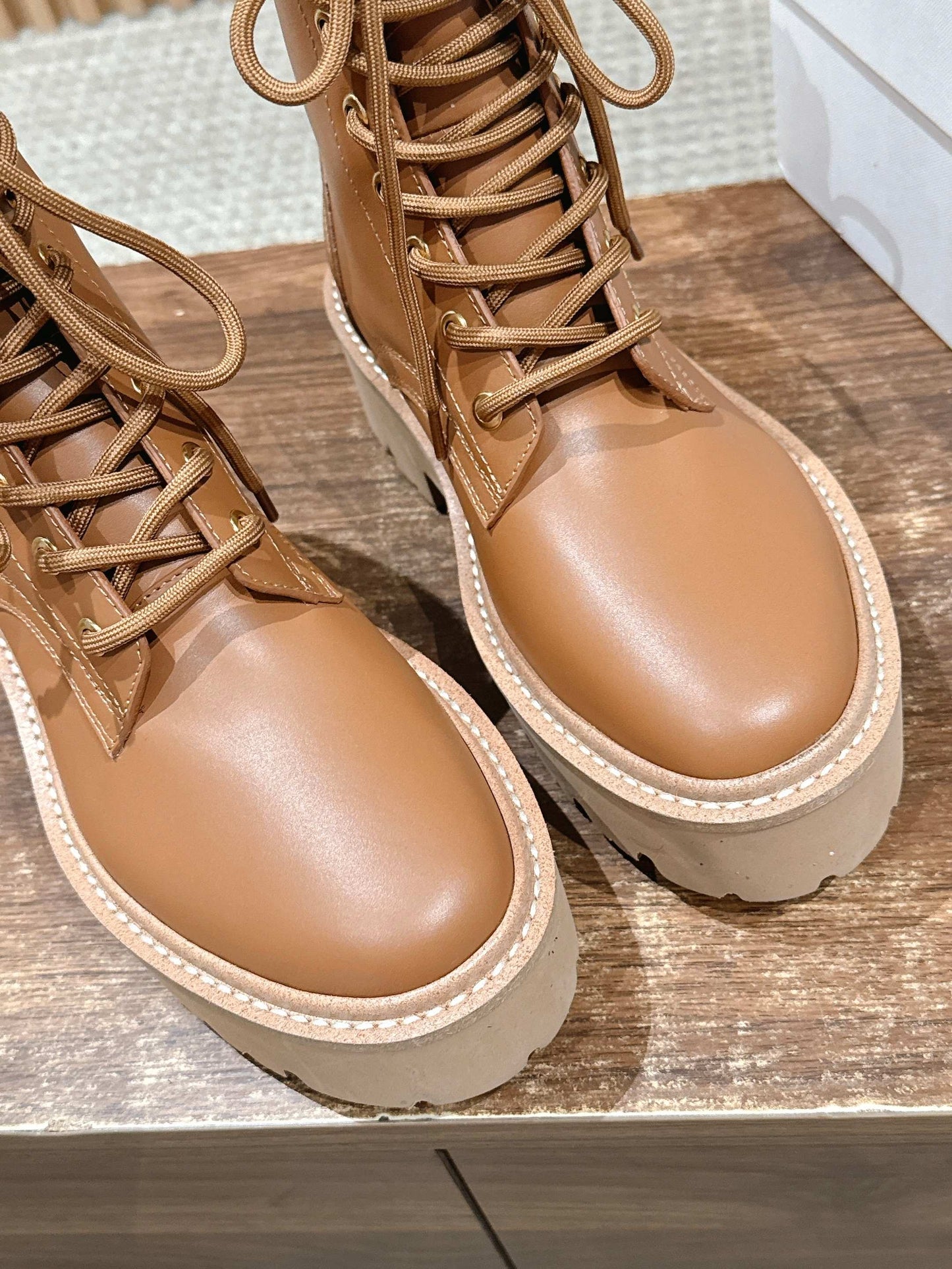 Celi 25fw combat boots