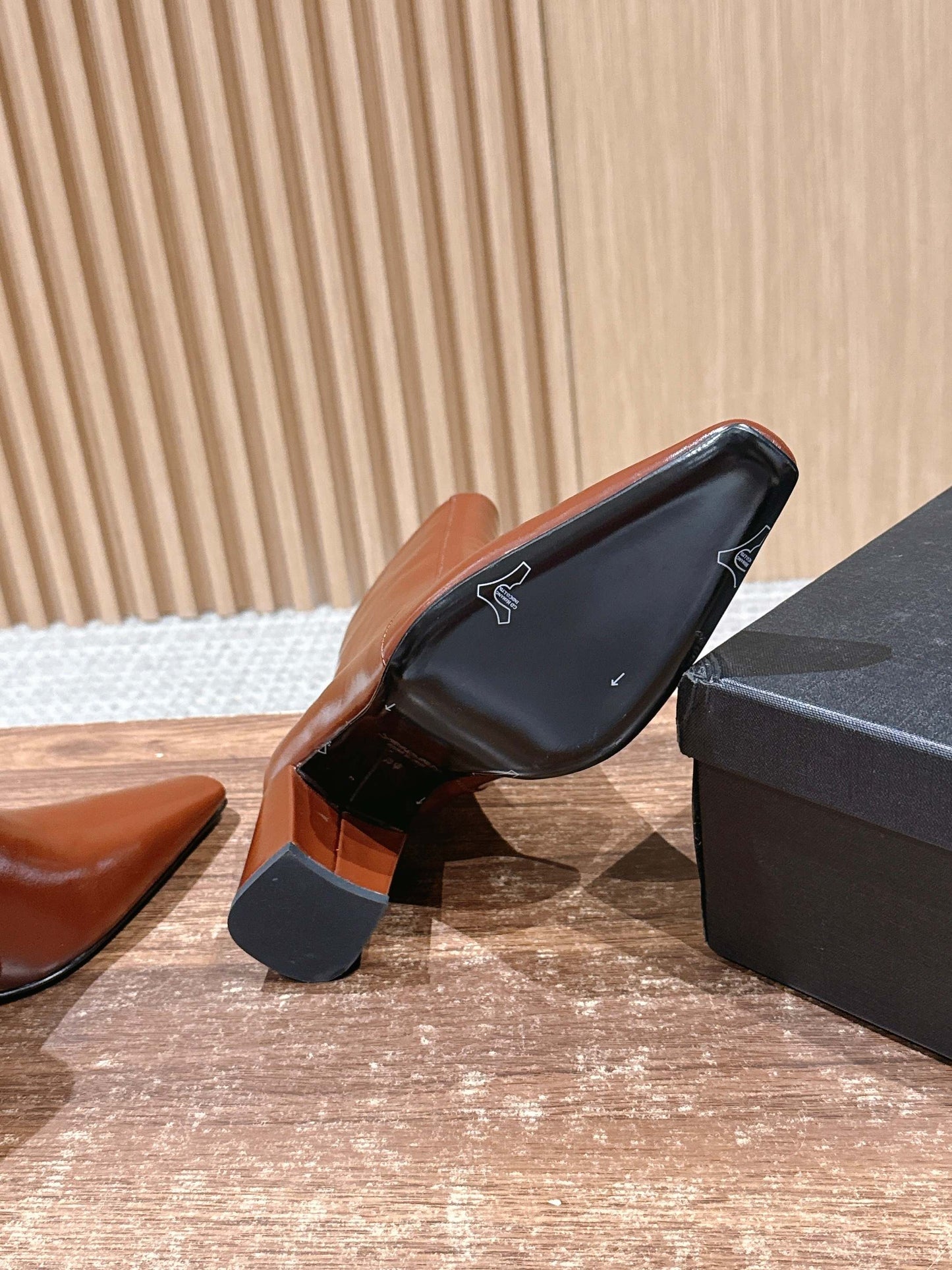 Sain 25fw ankle boots