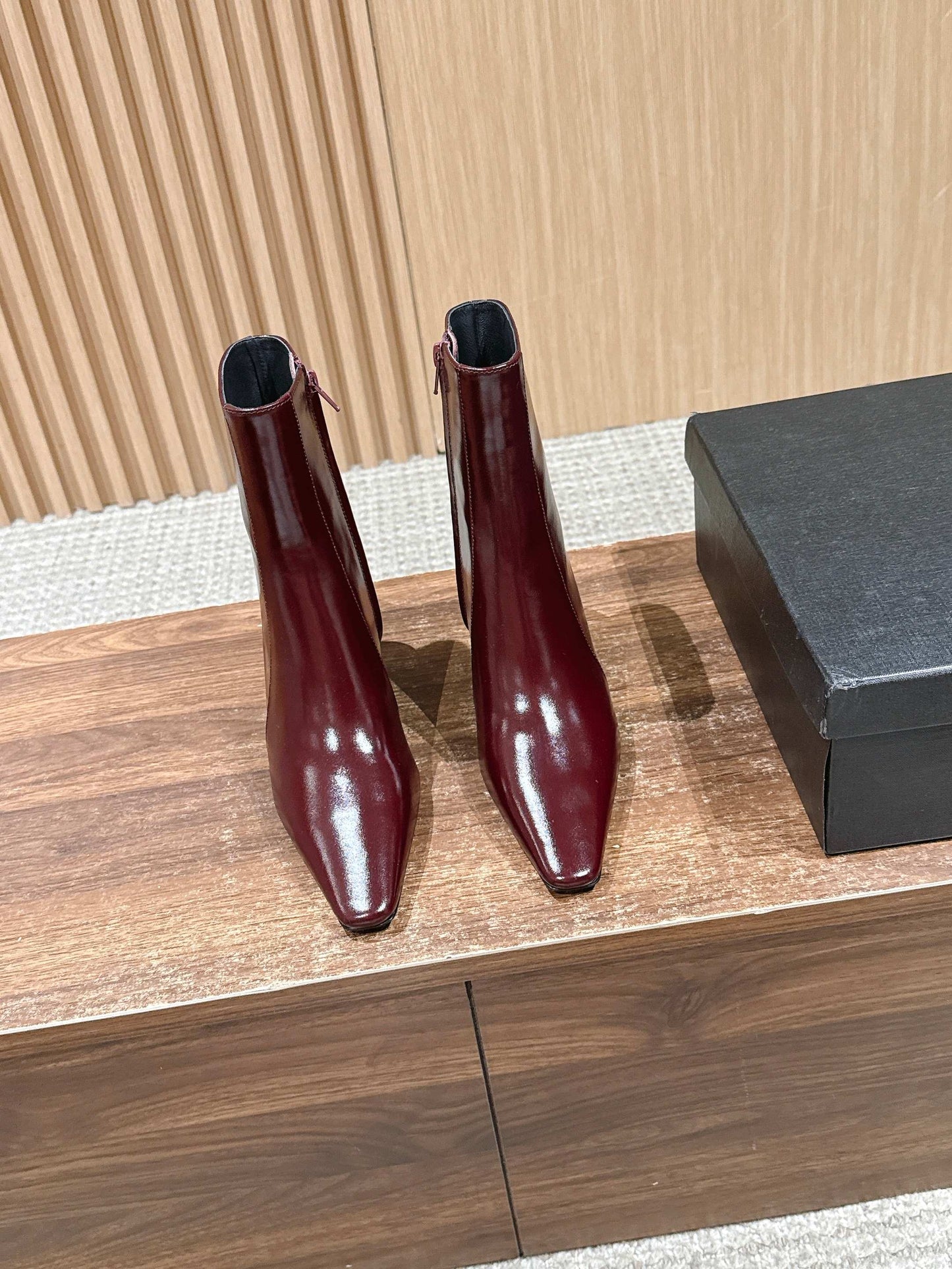 Sain 25fw ankle boots