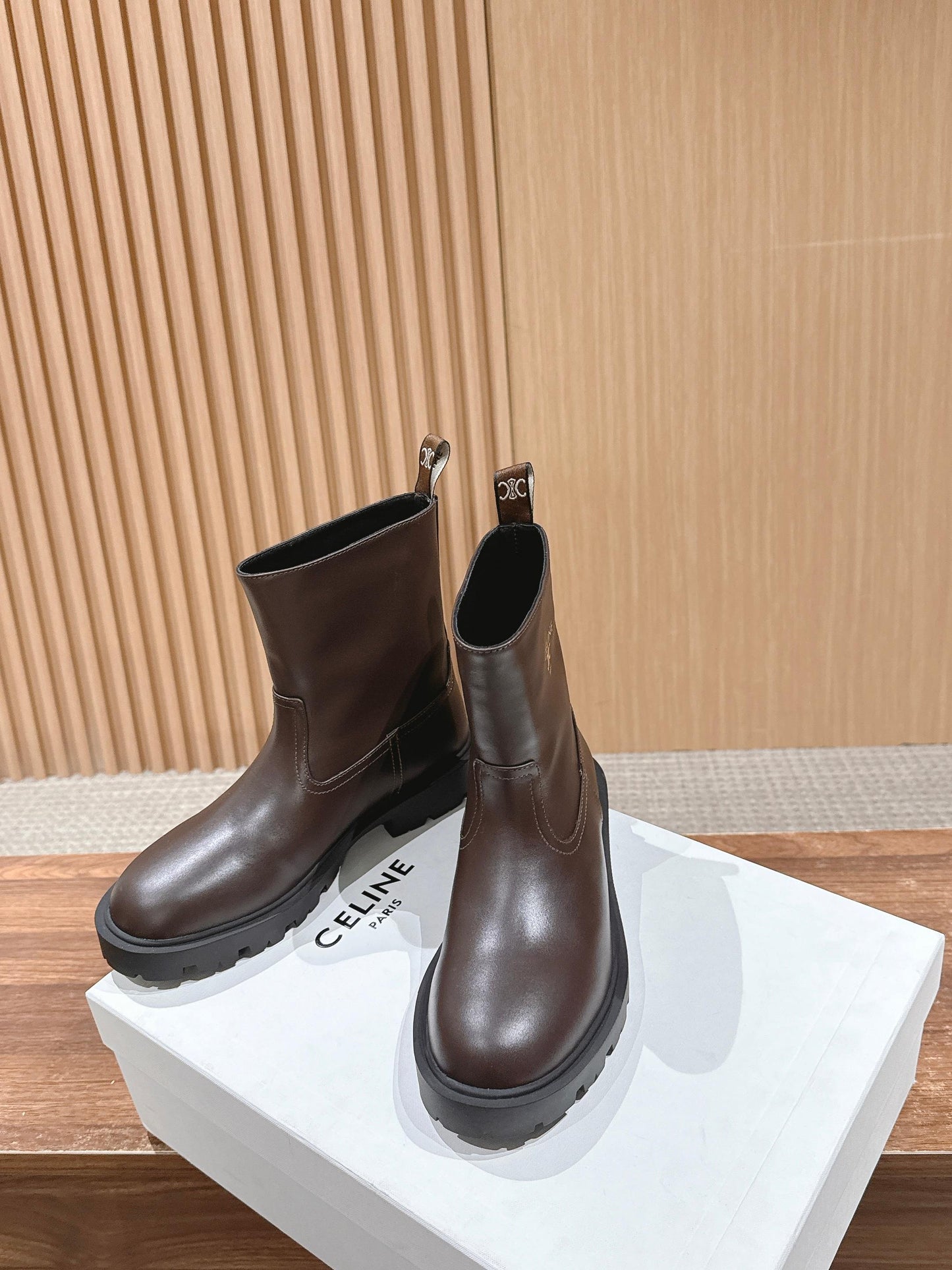 Celi 25fw ankle boots