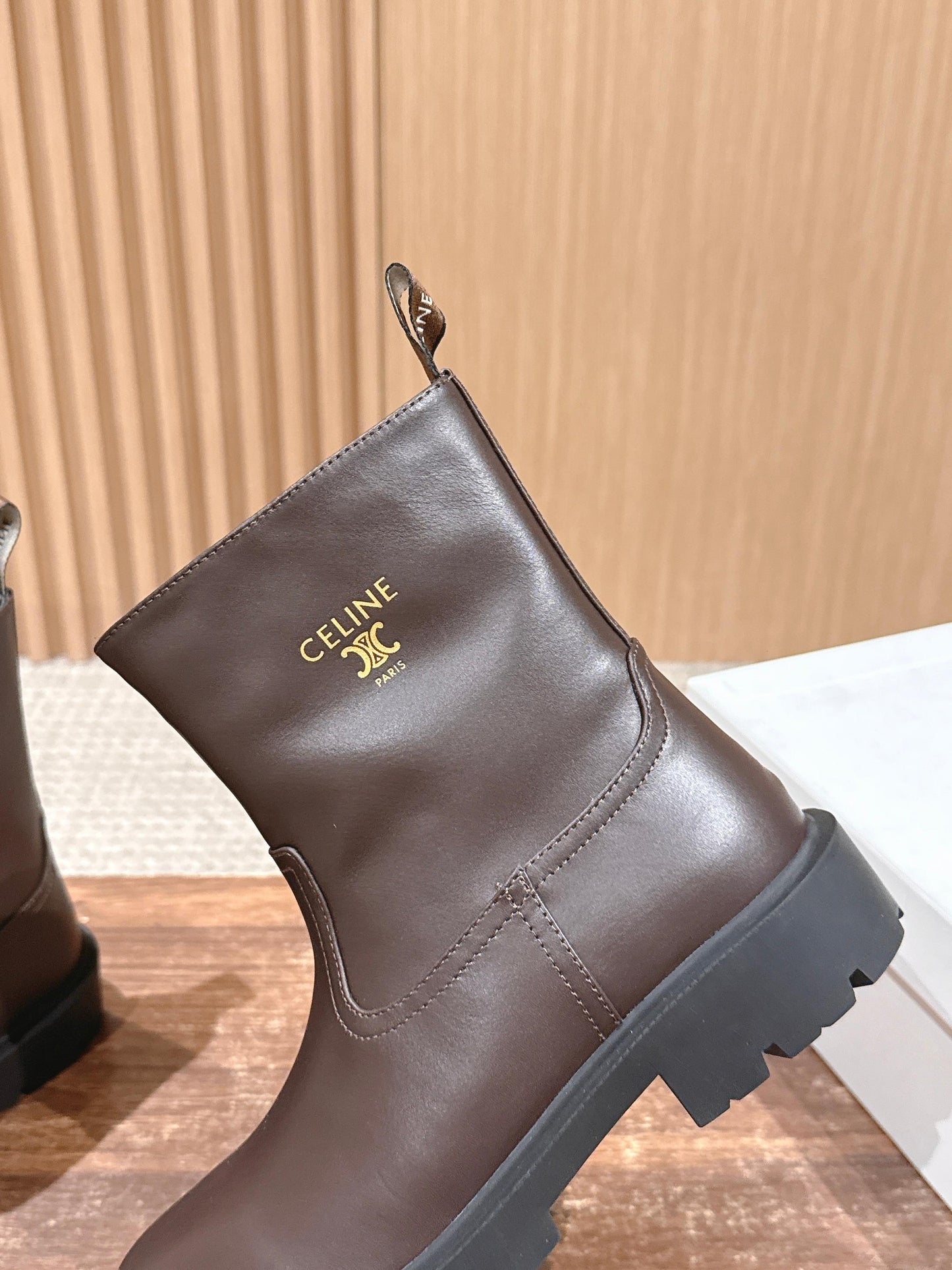 Celi 25fw ankle boots
