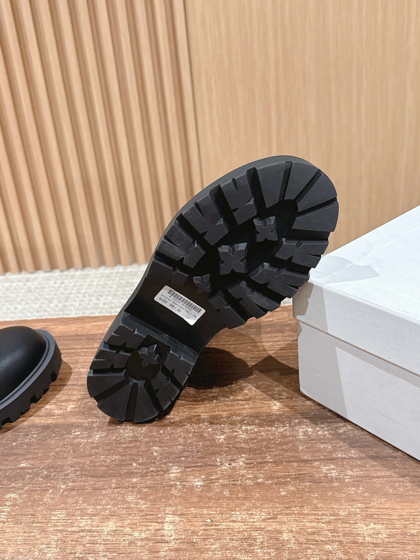 Celi 25fw ankle boots