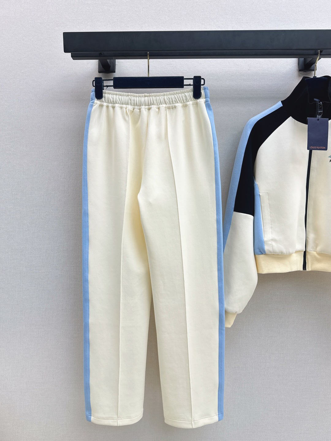 Loui 25fw jacket pant set