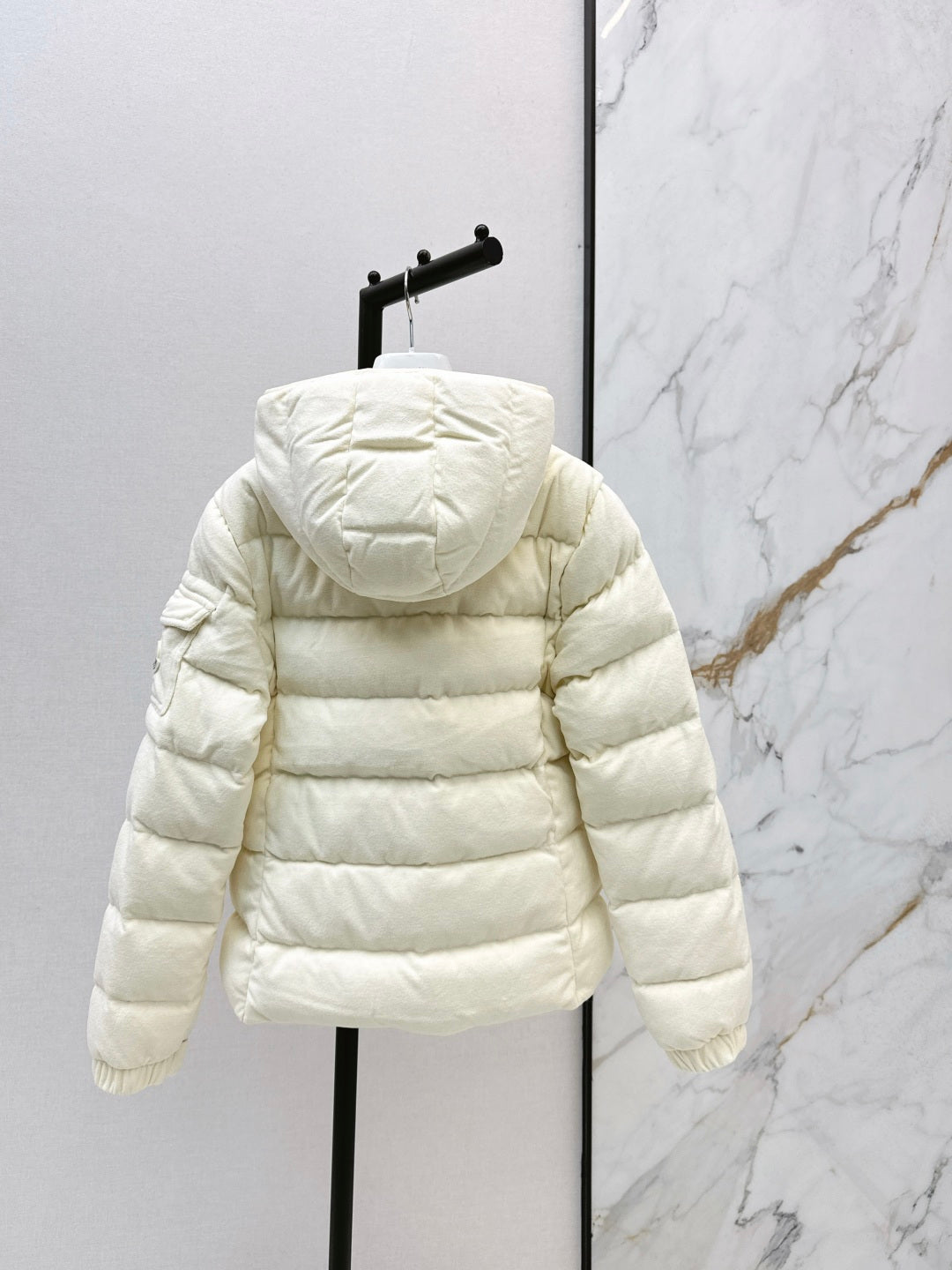 Monc 25fw down jacket