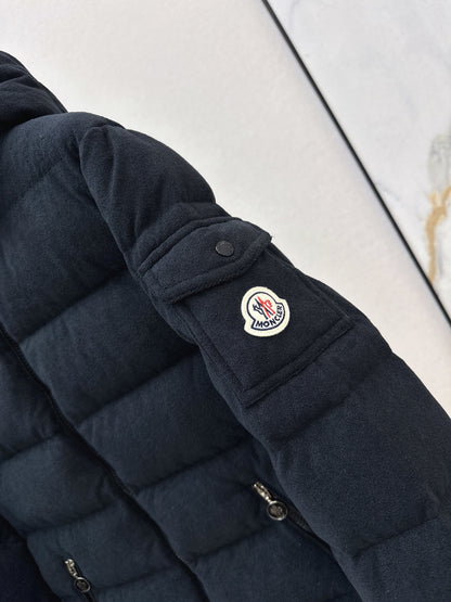 Monc 25fw down jacket