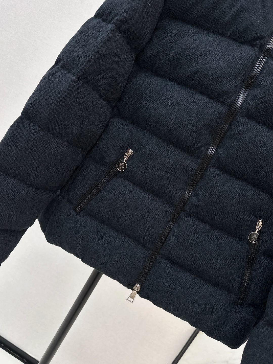 Monc 25fw down jacket