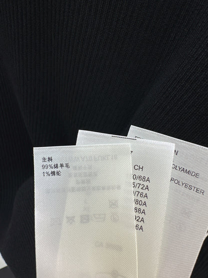 Loui 25fw base layer