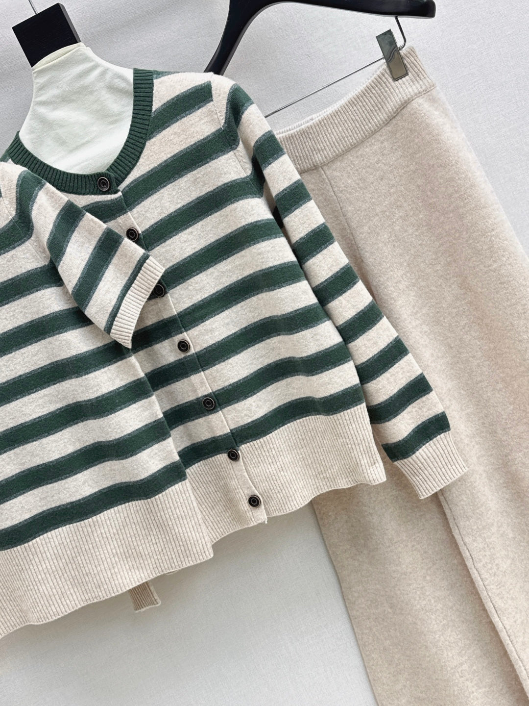 Loro 25fw knit sweater cardigan pant set