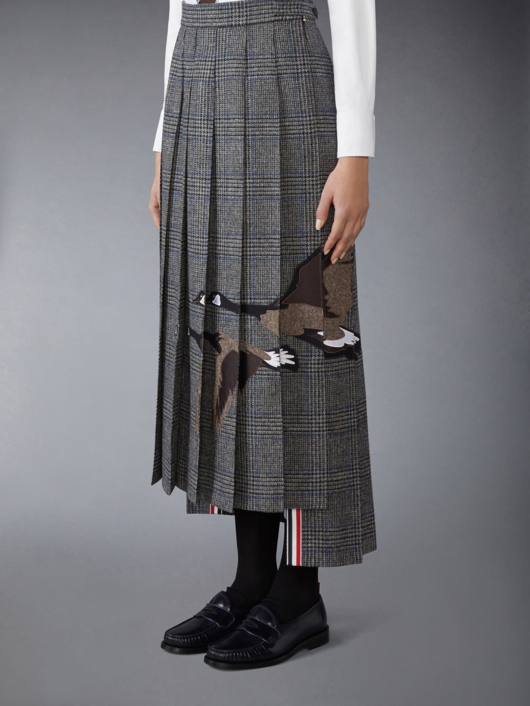 Thom 25fw embroidery skirt