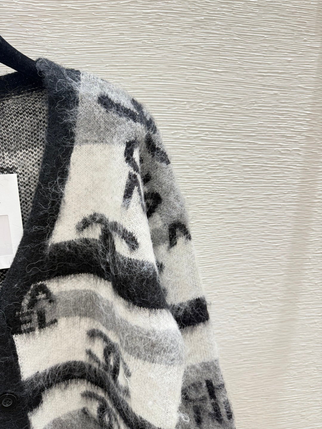 Chan 25fw knitted cardigan