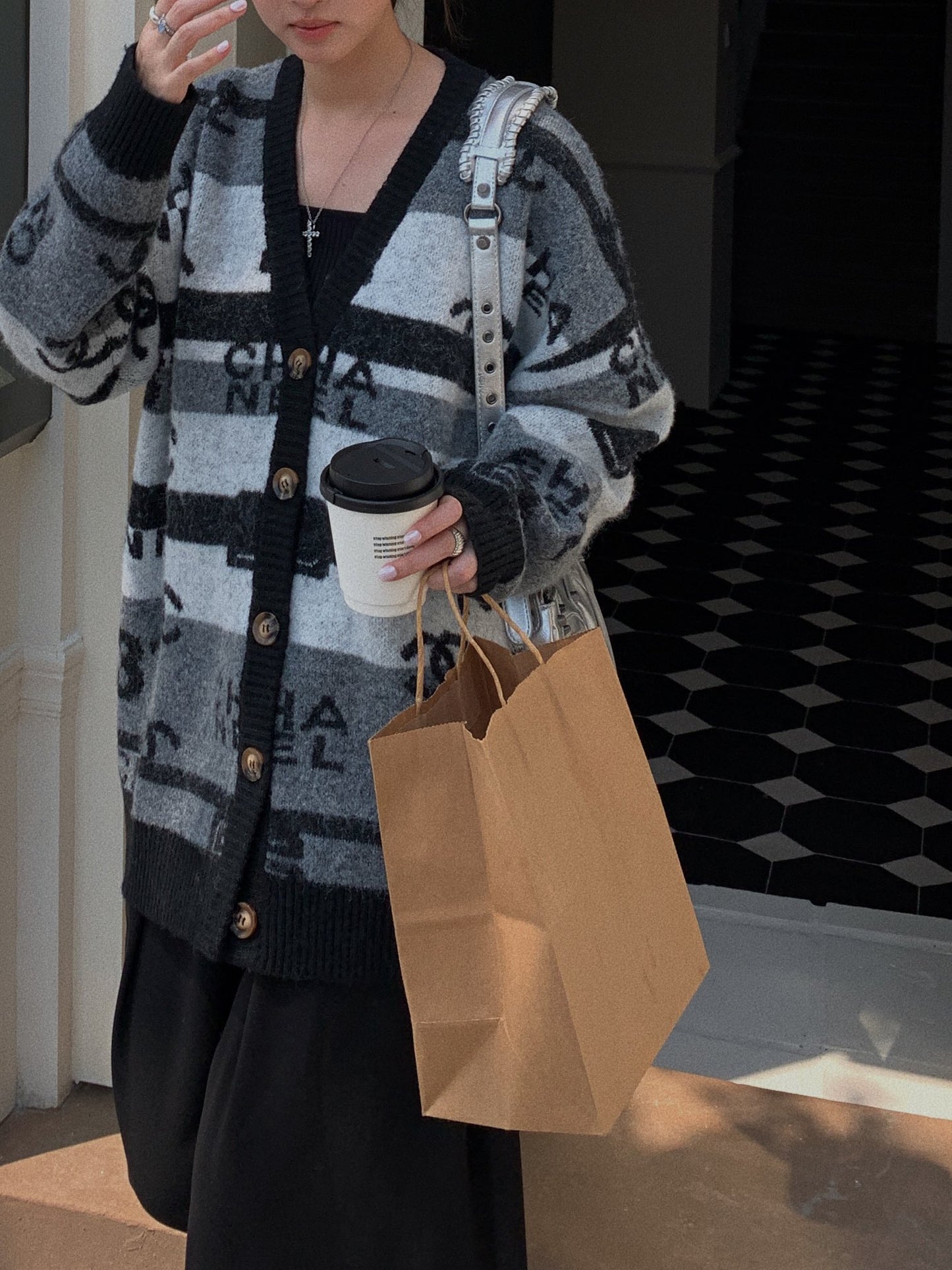 Chan 25fw knitted cardigan