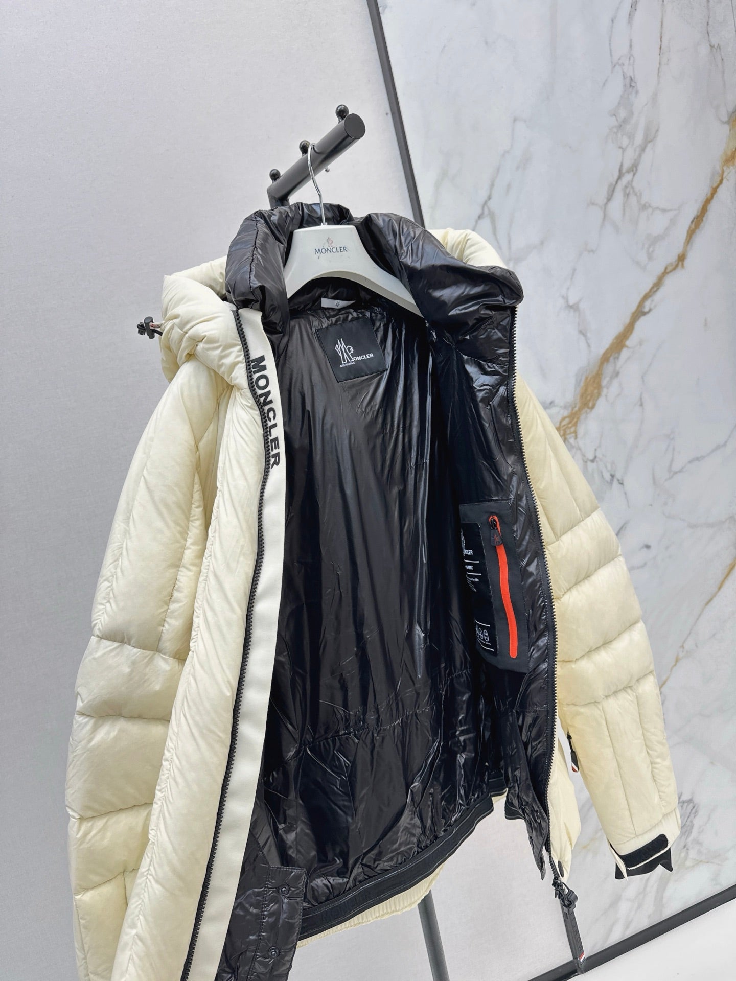 Monc 25fw down jacket