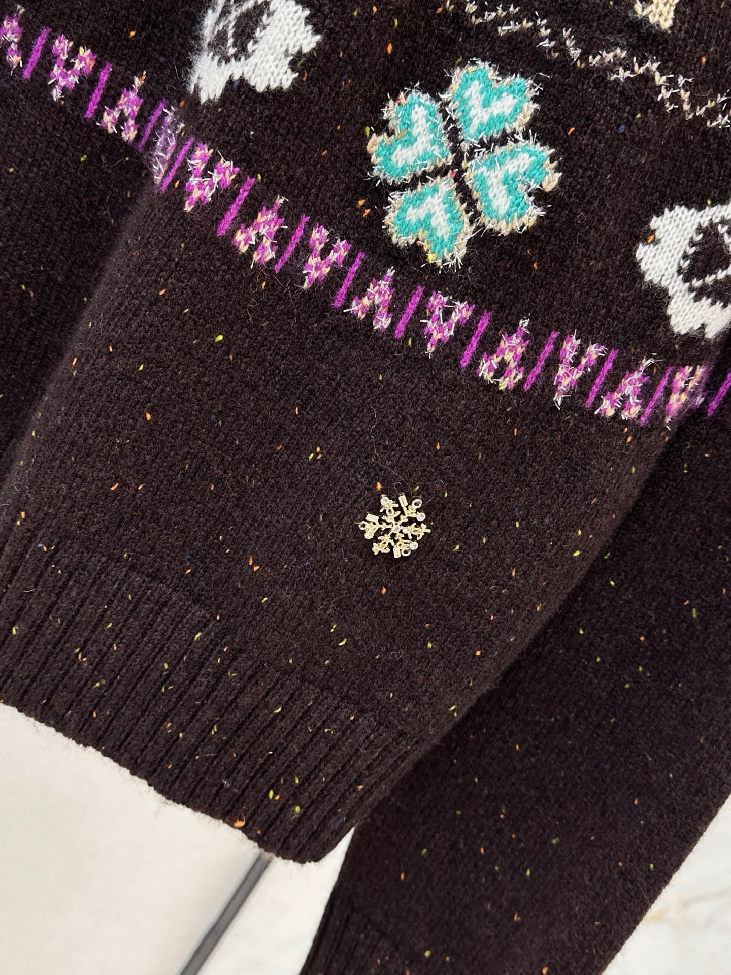Chan 25fw christmas sweater