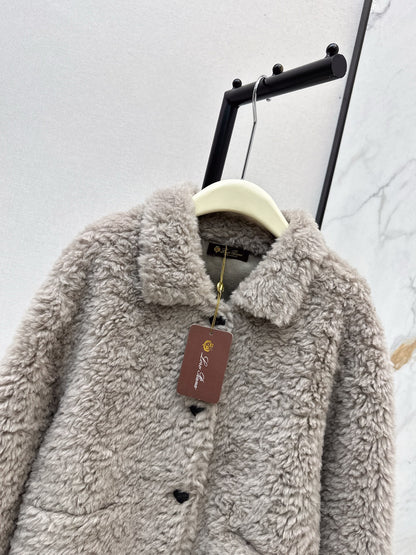 Loro 25fw fleece jacket