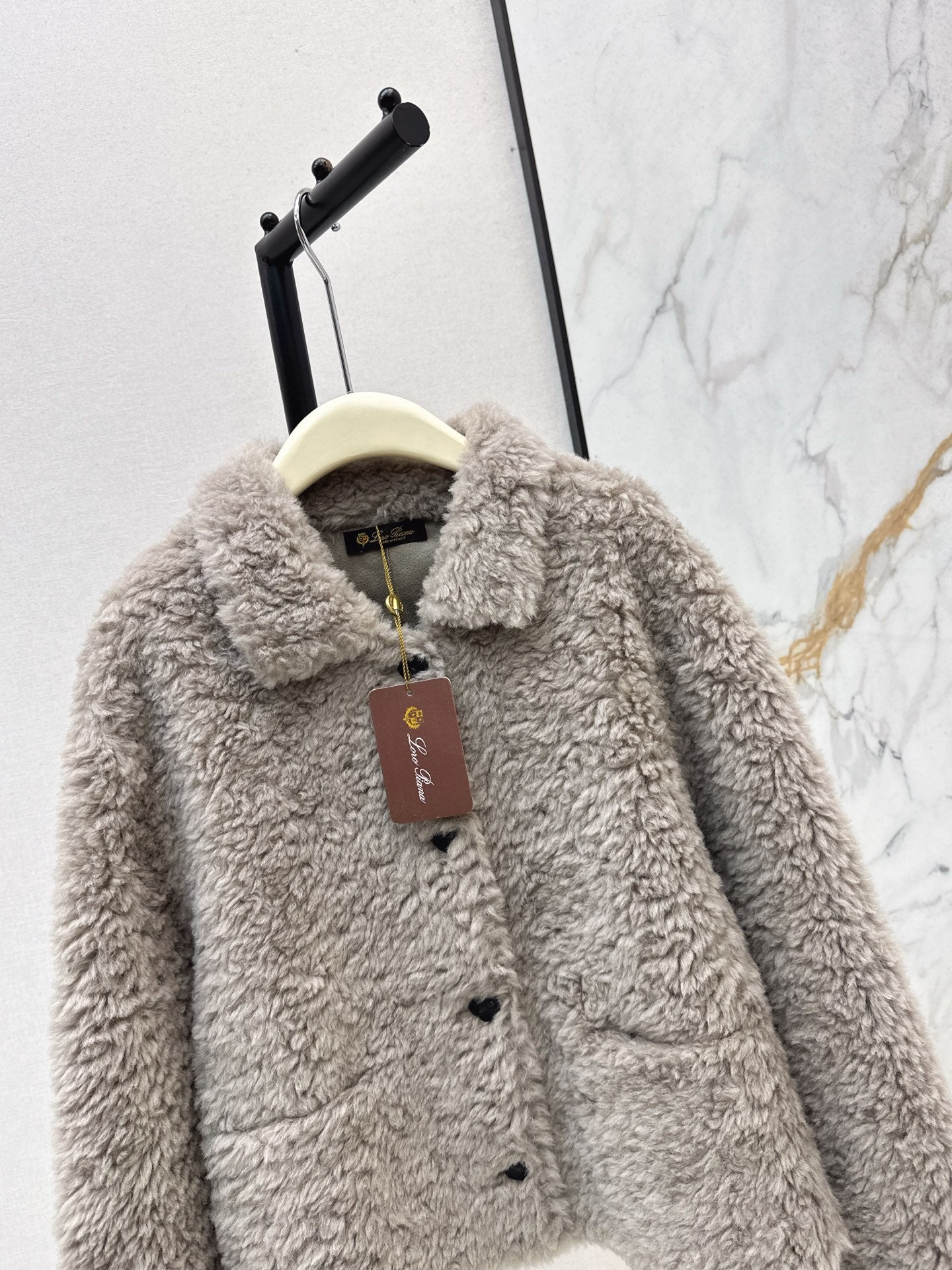 Loro 25fw fleece jacket