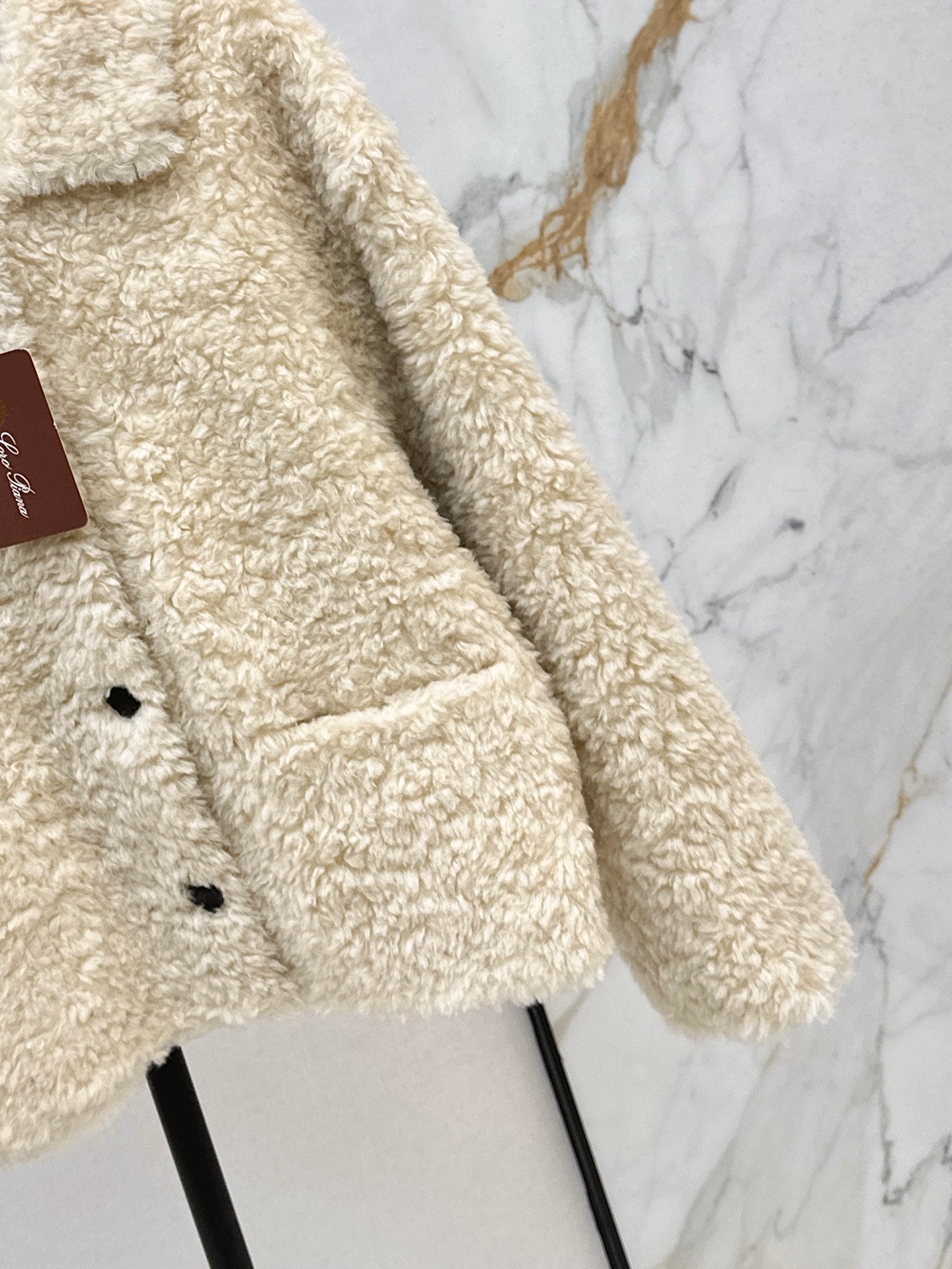 Loro 25fw fleece jacket