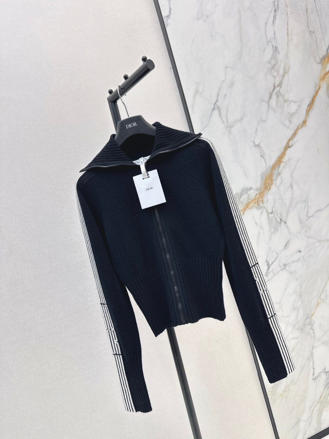 CD  25fw cashmere cardigan