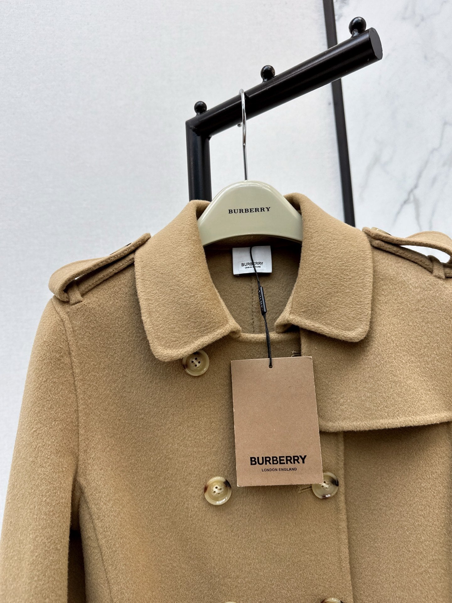 Bur 25fw trench coats