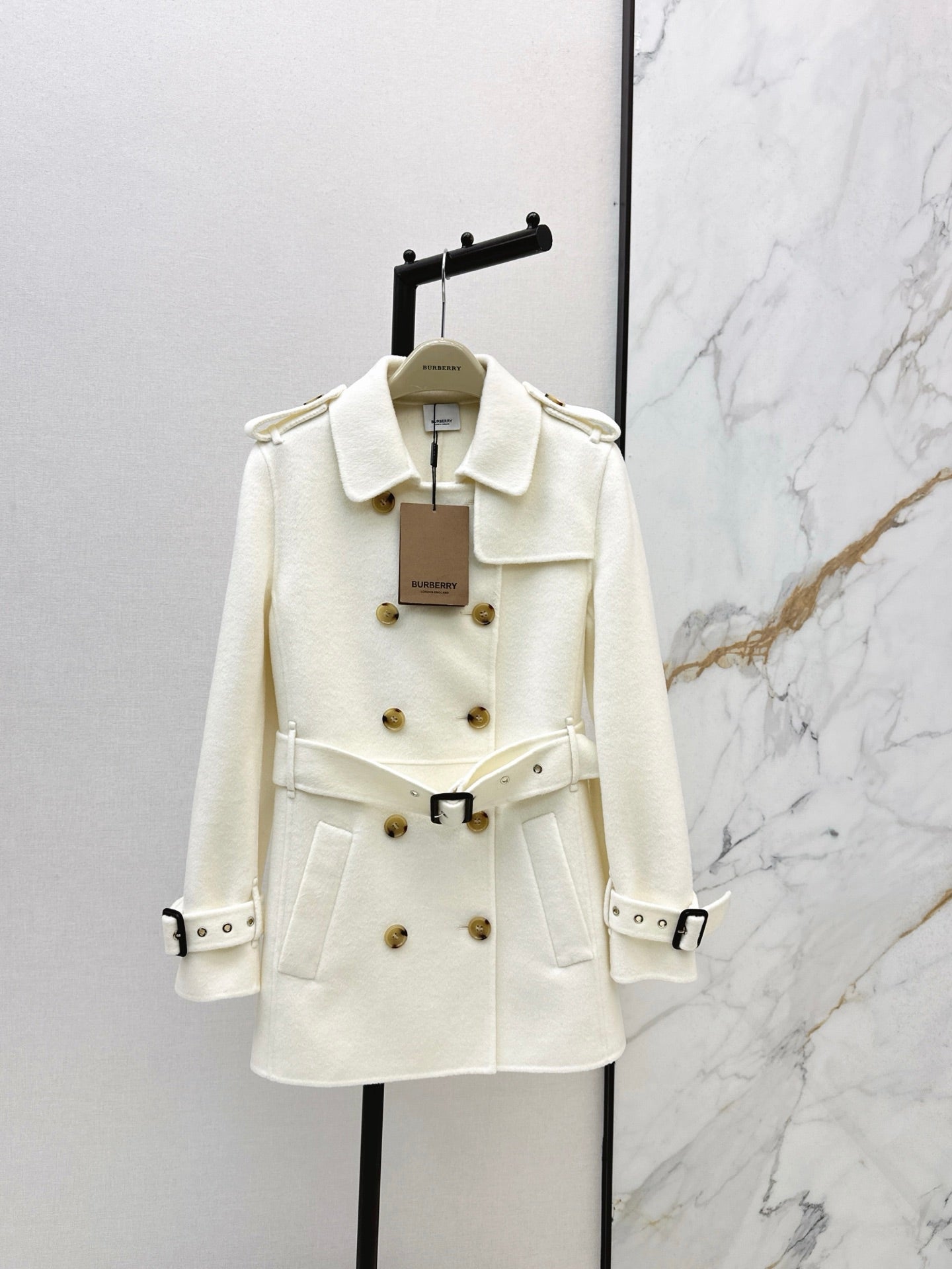 Bur 25fw trench coats