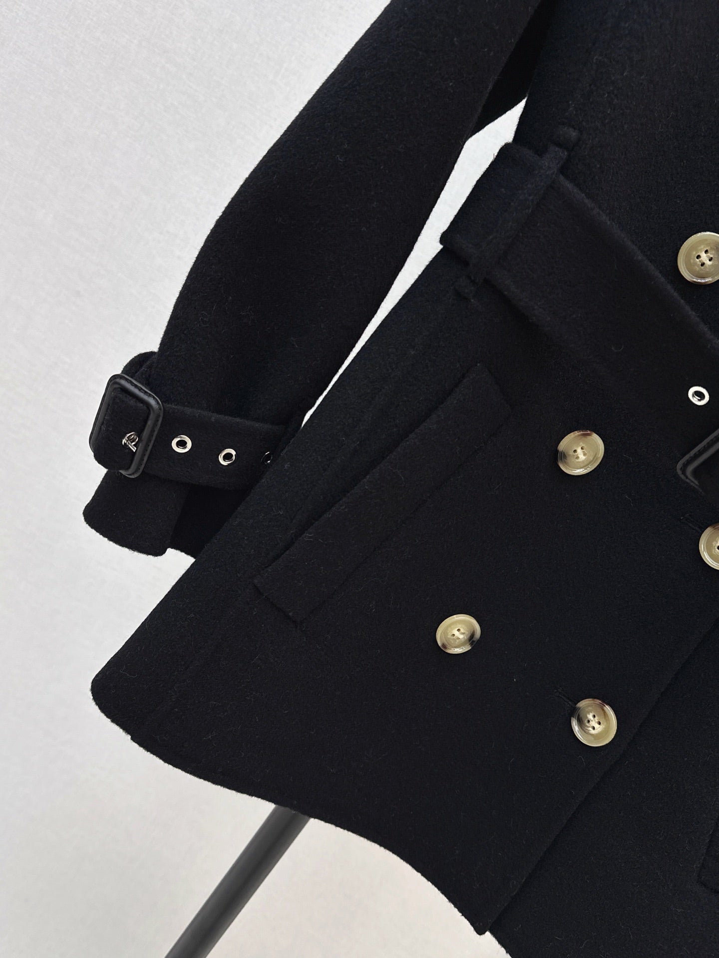 Bur 25fw trench coats