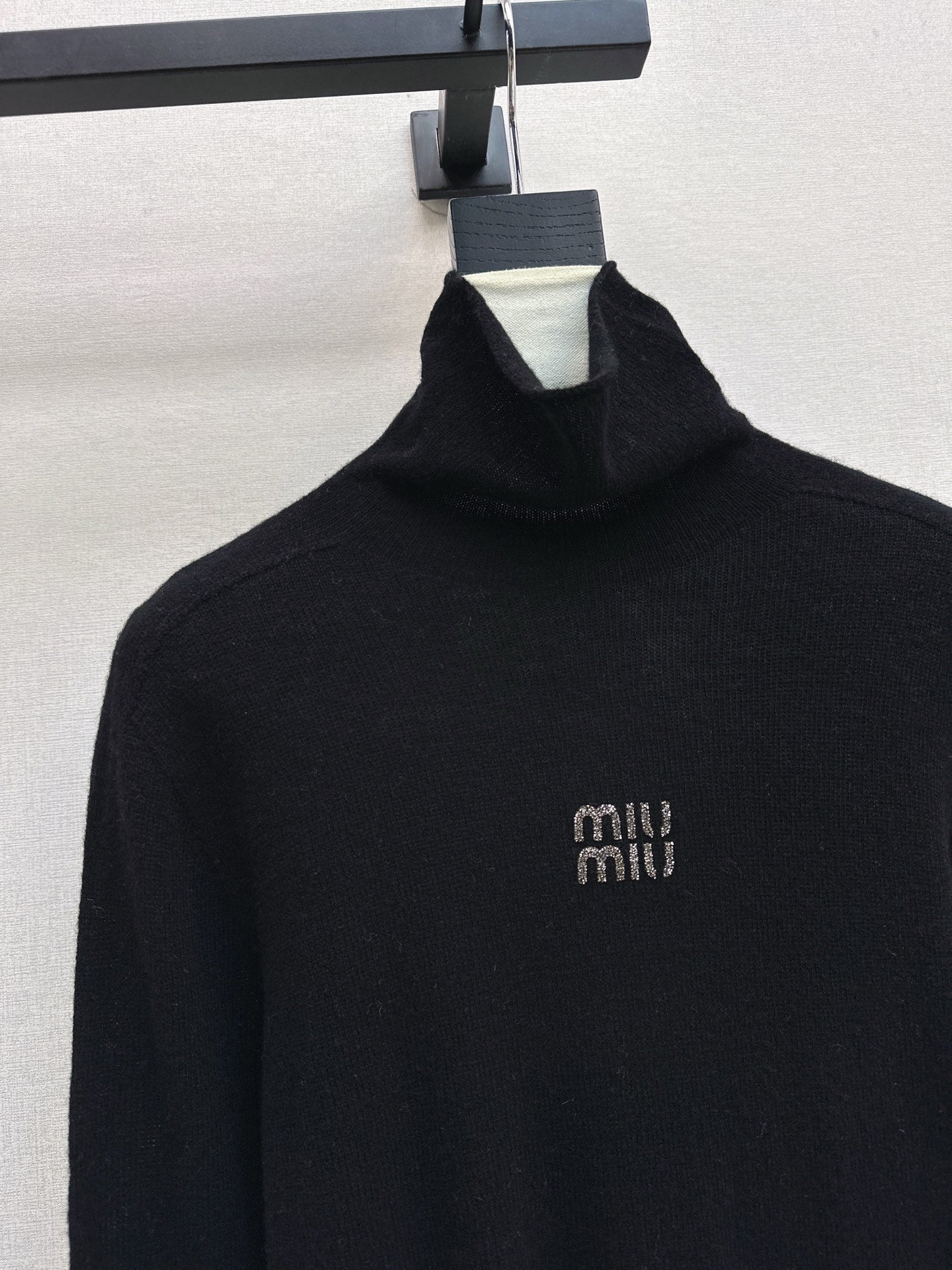 Miu 25fw base layer