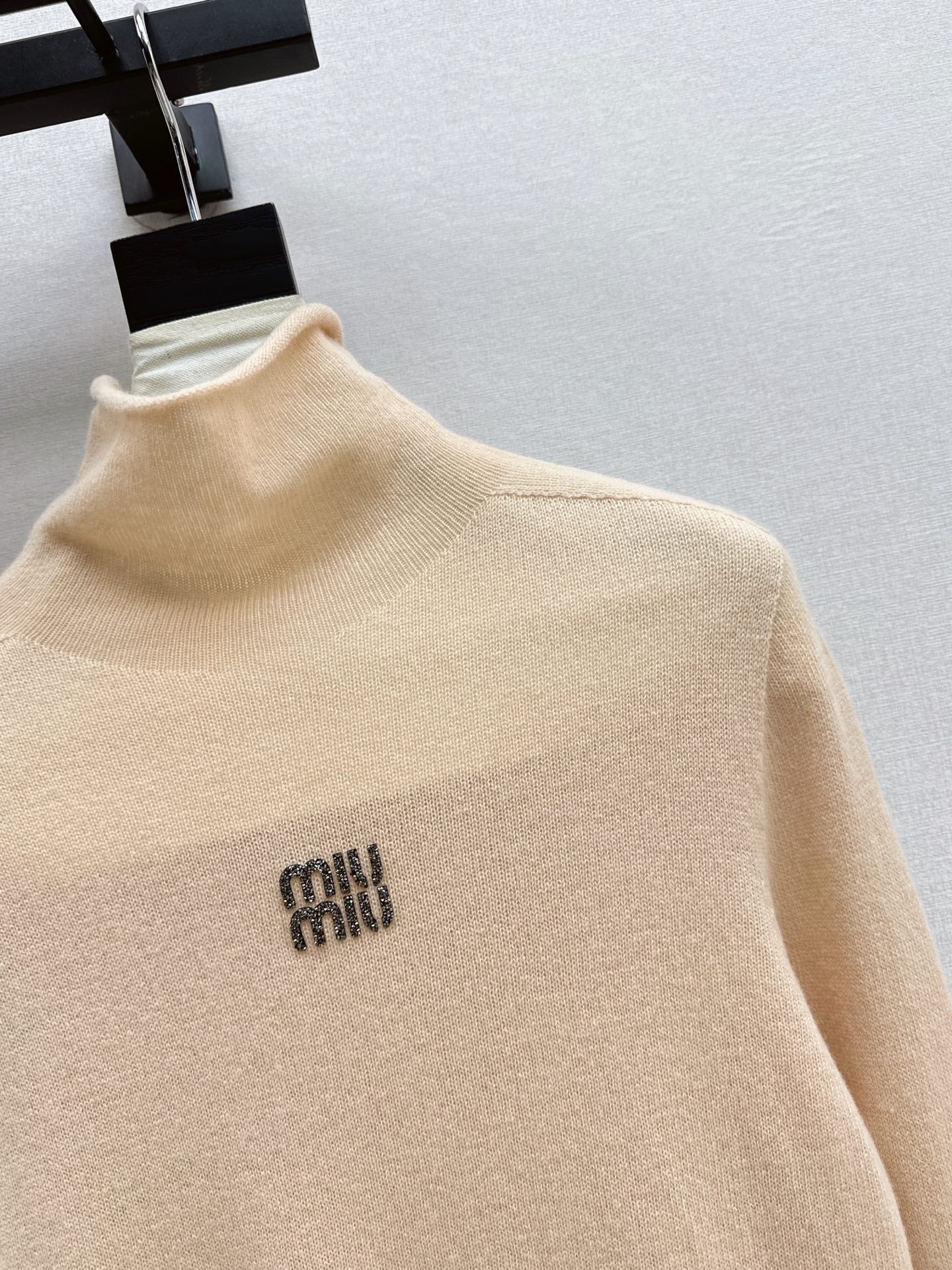 Miu 25fw turtleneck base layer