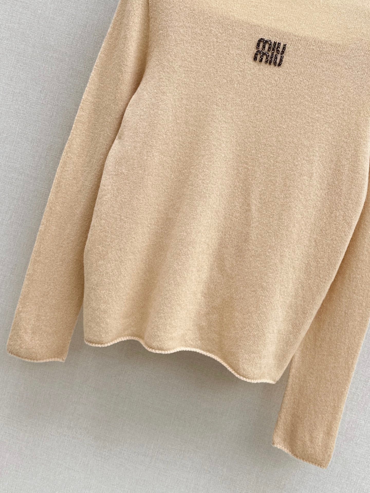 Miu 25fw turtleneck base layer