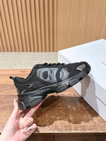 Dio 25fw clunky sneaker