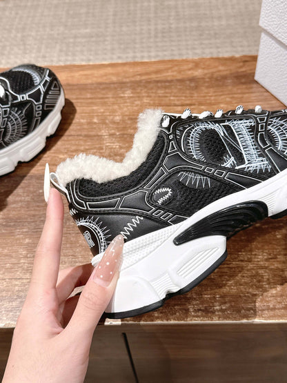 Dio 25fw fleece clunky sneaker