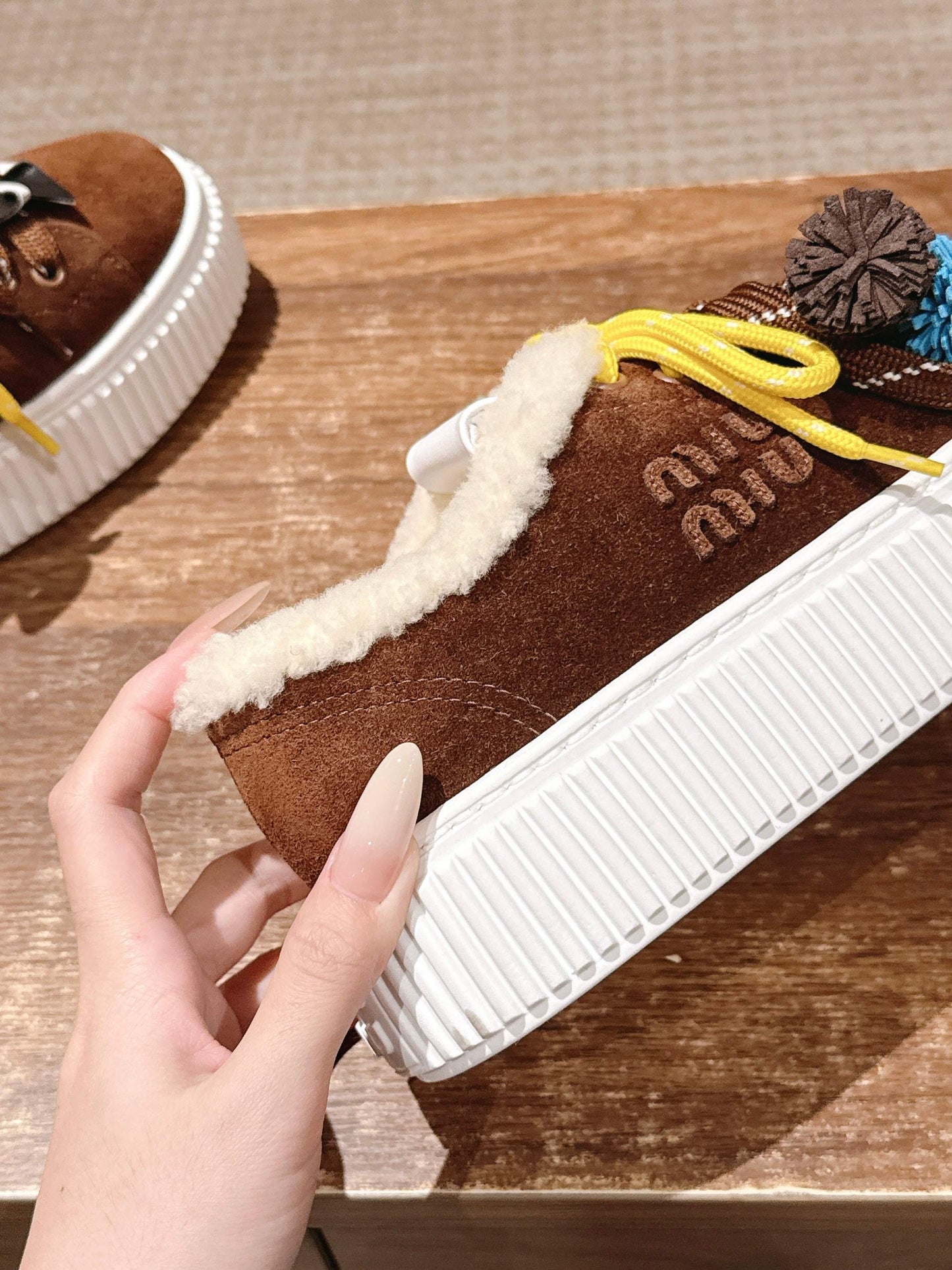 Miu 25fw fleece-lined casual shoes