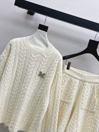 Max 25fw wool sweater short set