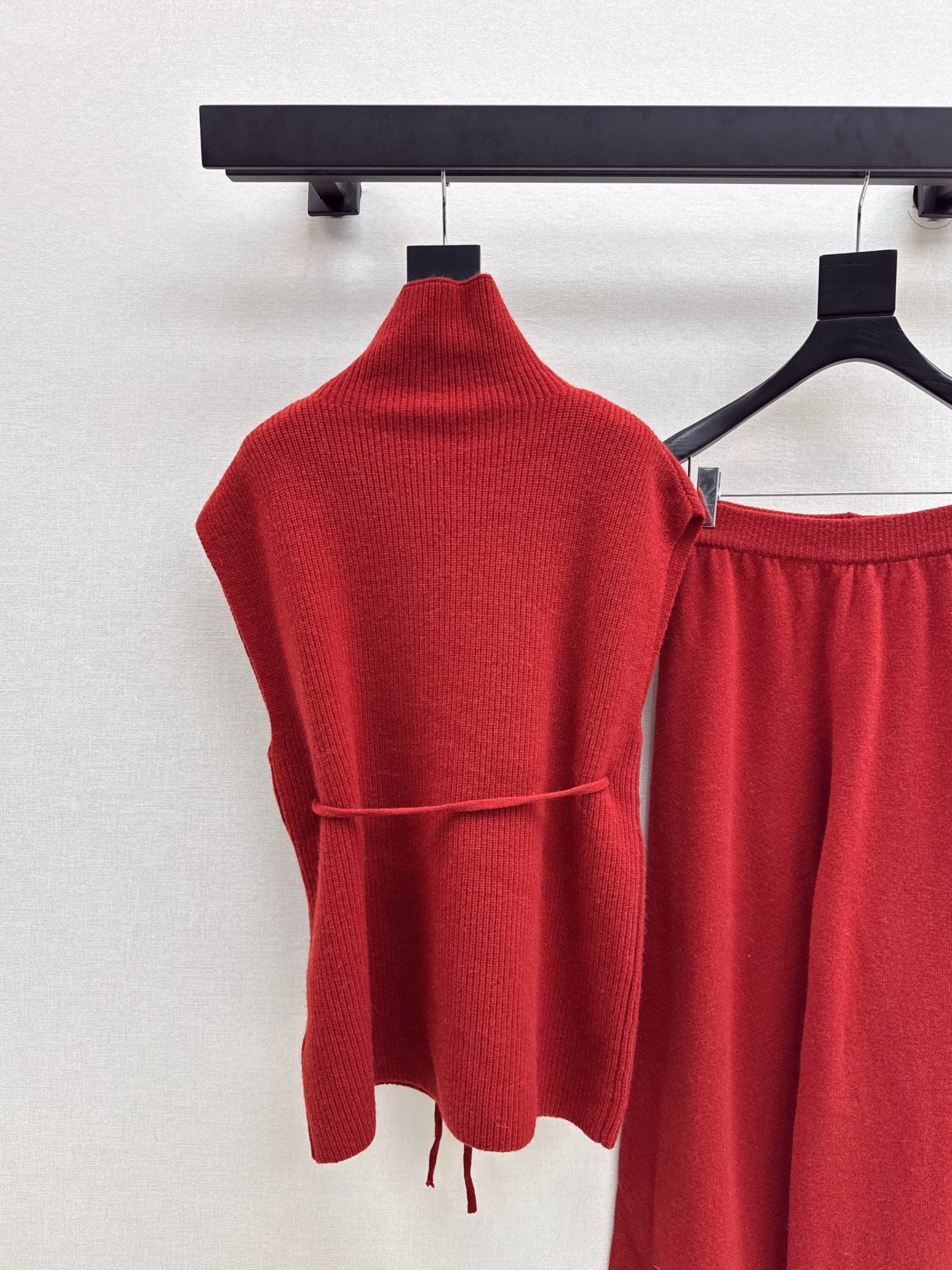 Chan 25fw sleeveless sweater pants set