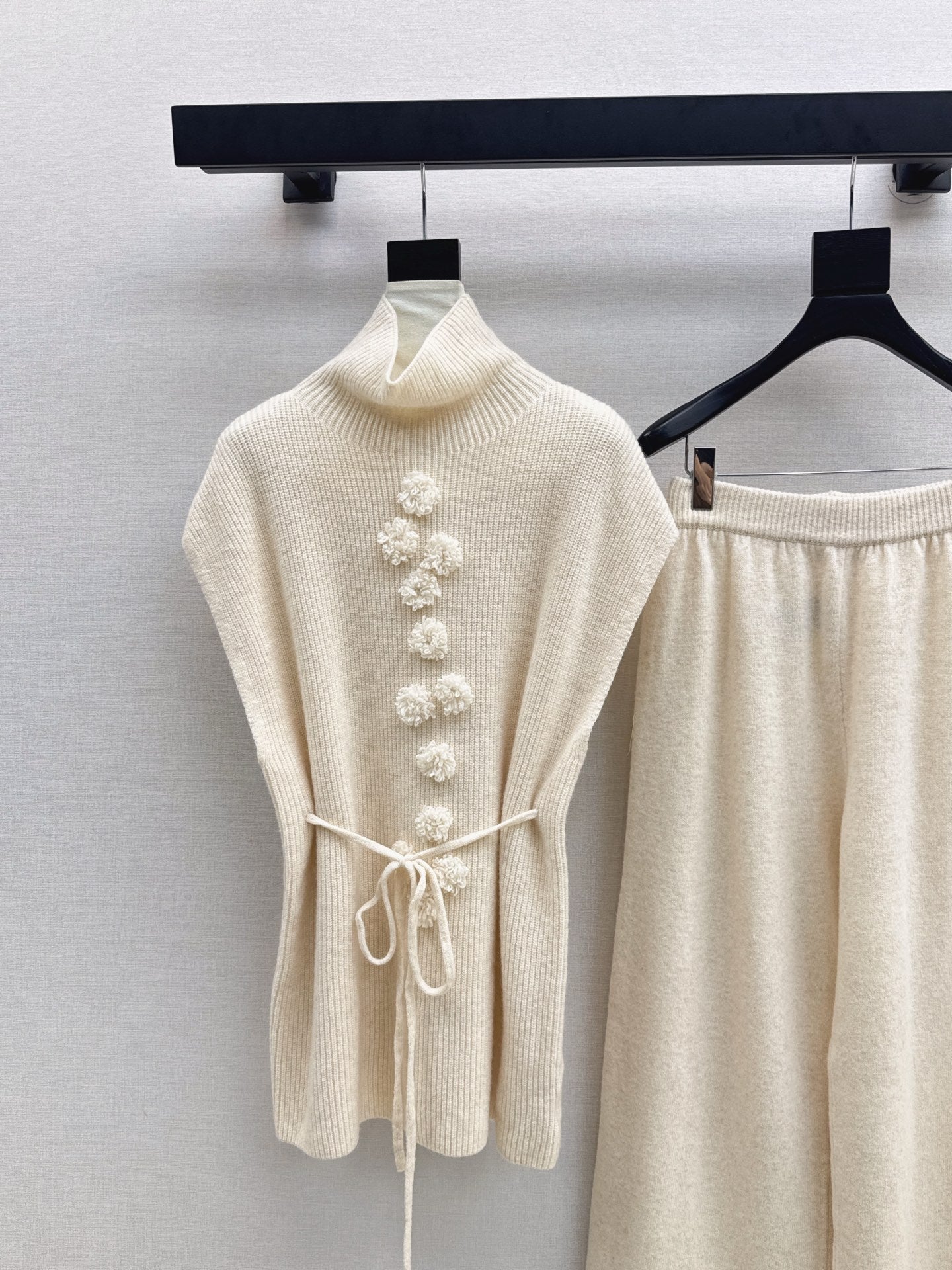 Chan 25fw sleeveless sweater pants set