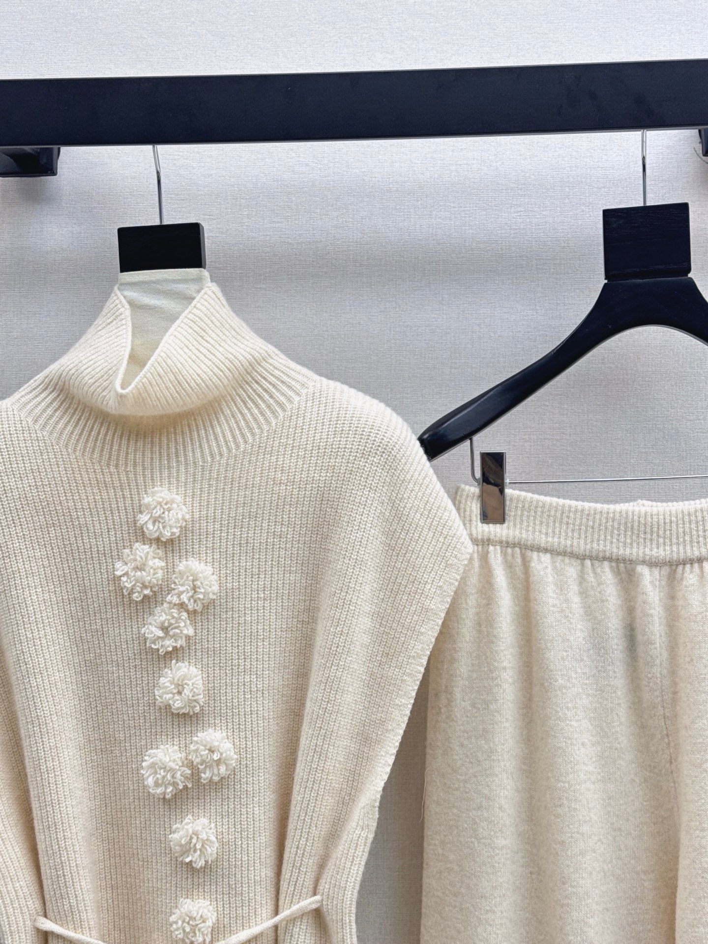 Chan 25fw sleeveless sweater pants set