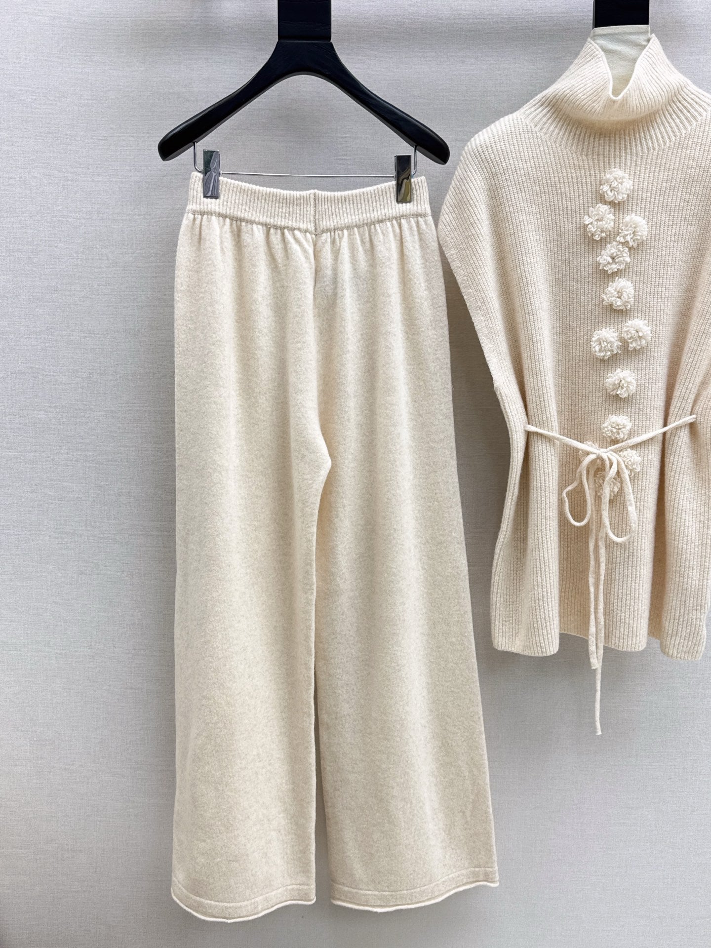 Chan 25fw sleeveless sweater pants set