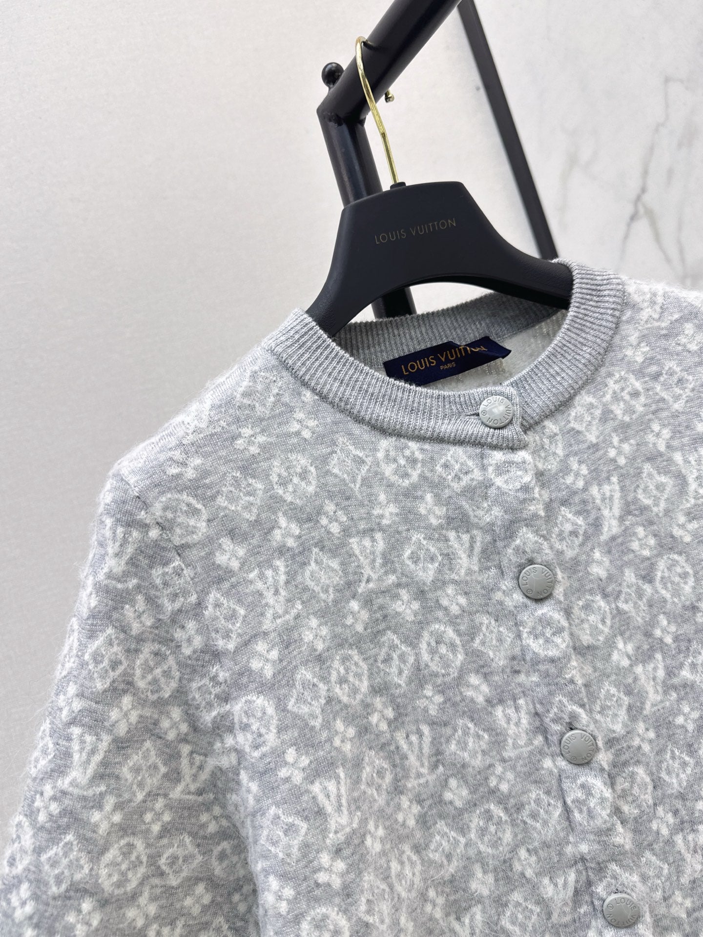 Loui 25fw jacquard cardigan