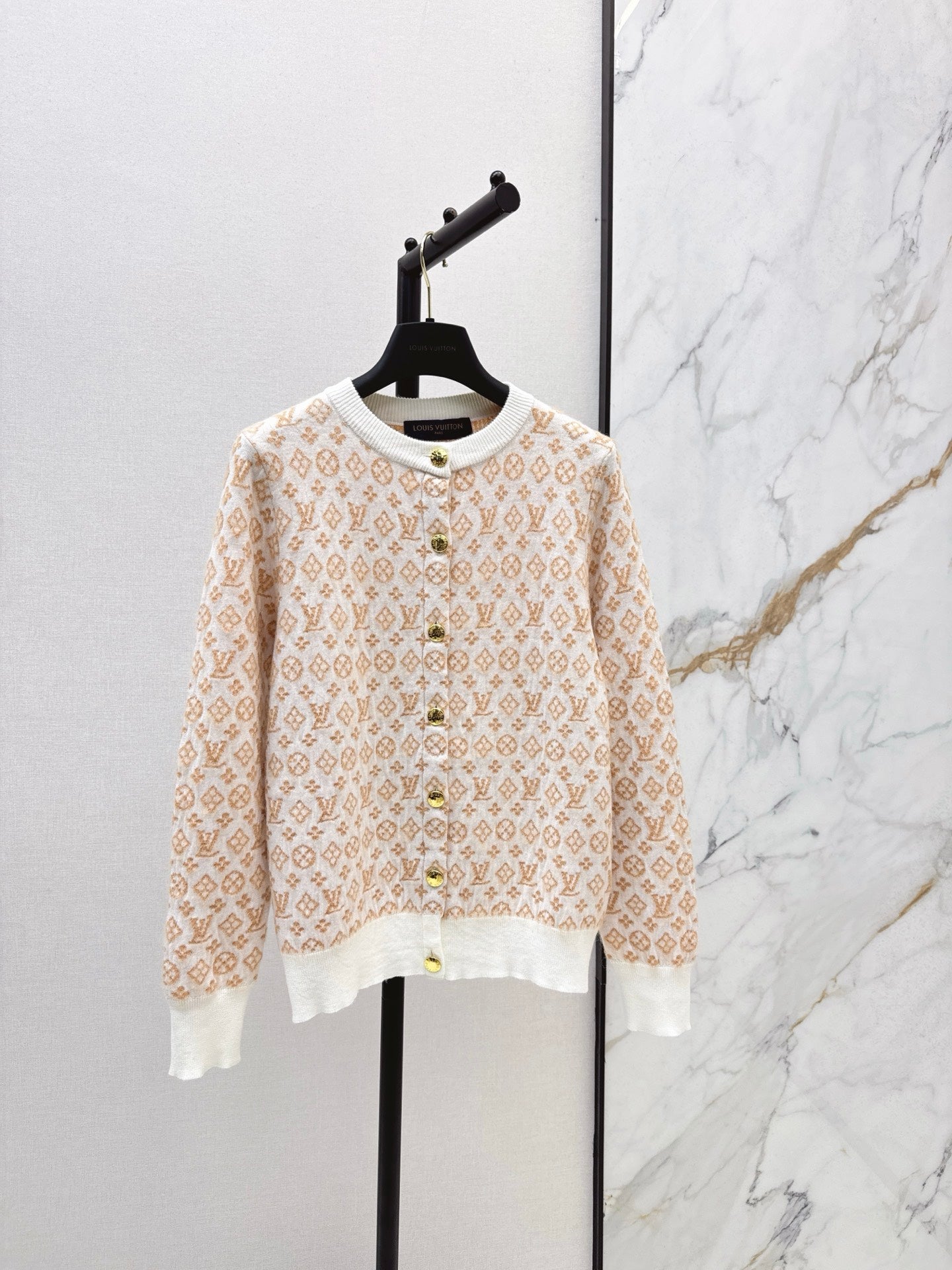 Loui 25fw jacquard cardigan