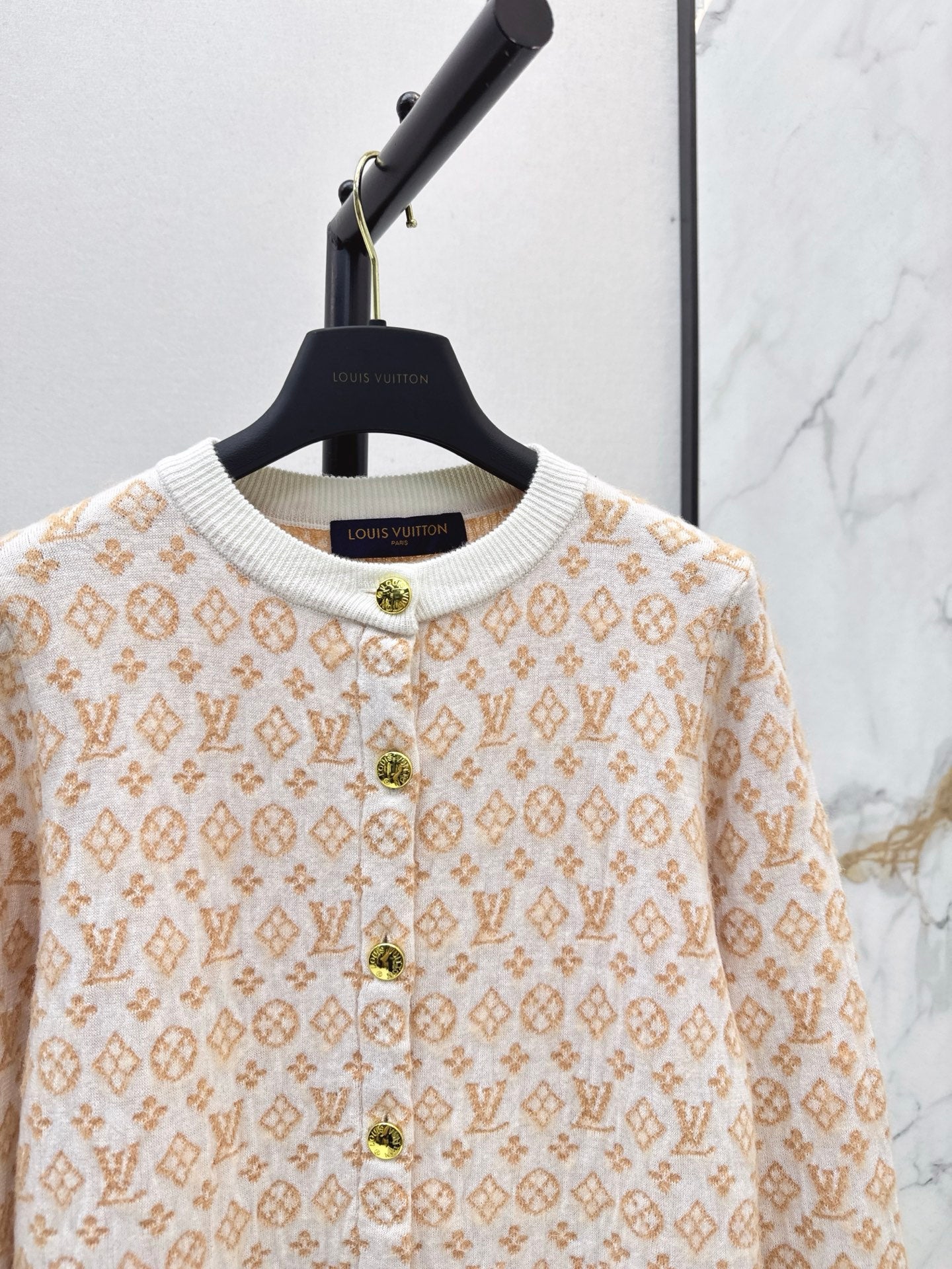 Loui 25fw jacquard cardigan