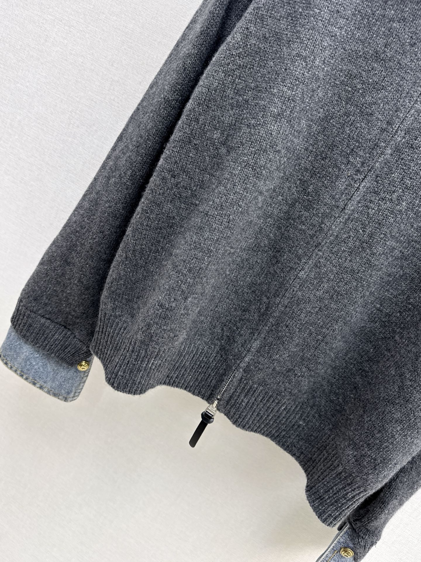 Loui 25fw polo cardigan