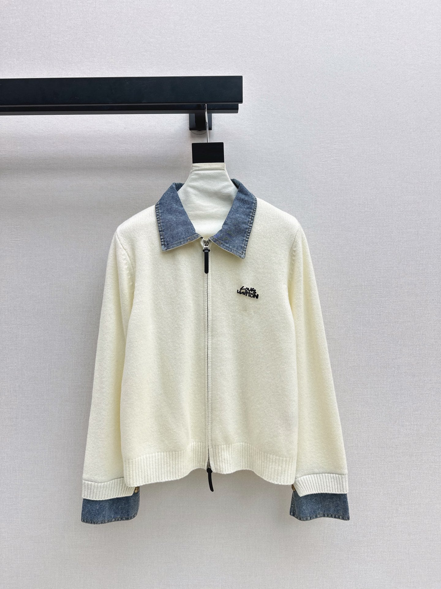 Loui 25fw polo cardigan