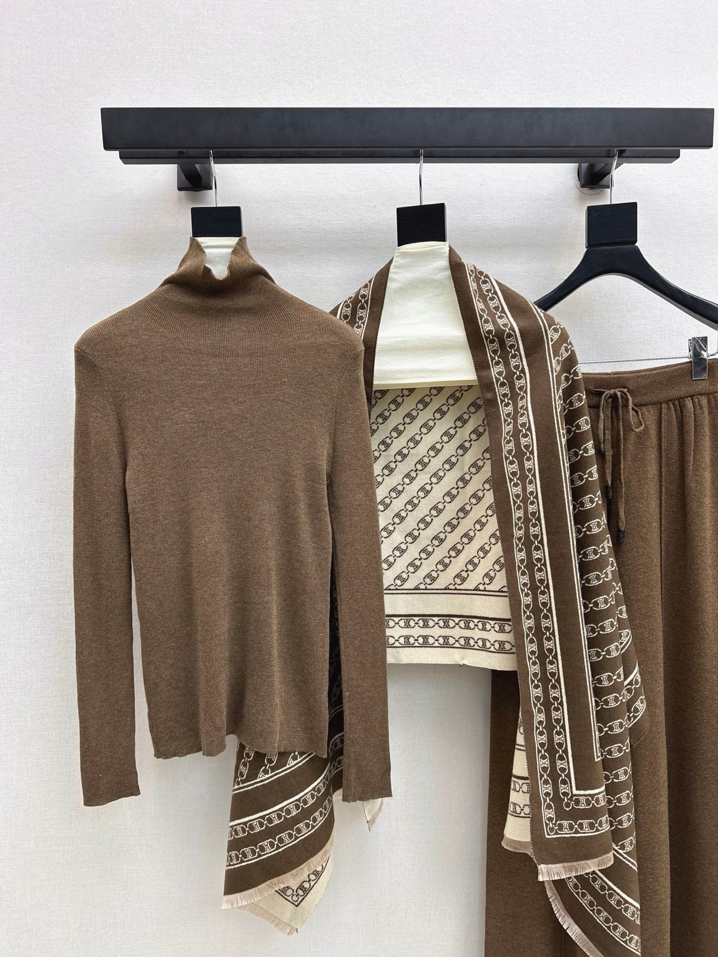 Celi 25fw knit shawl base layer pants set