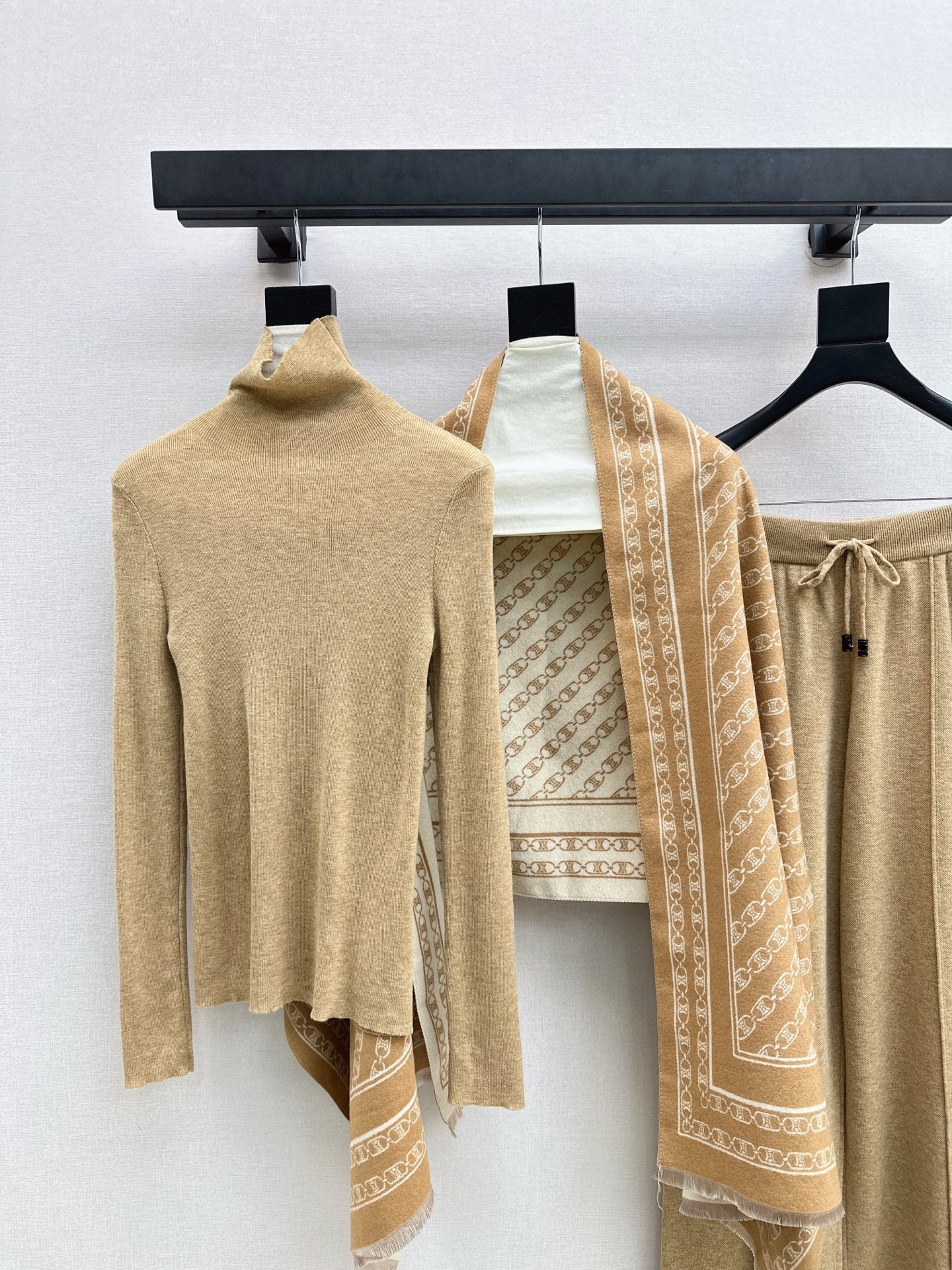 Celi 25fw knit shawl base layer pants set