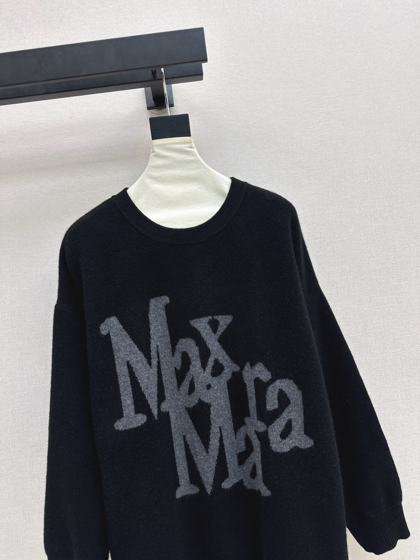 Max 25fw wool sweater