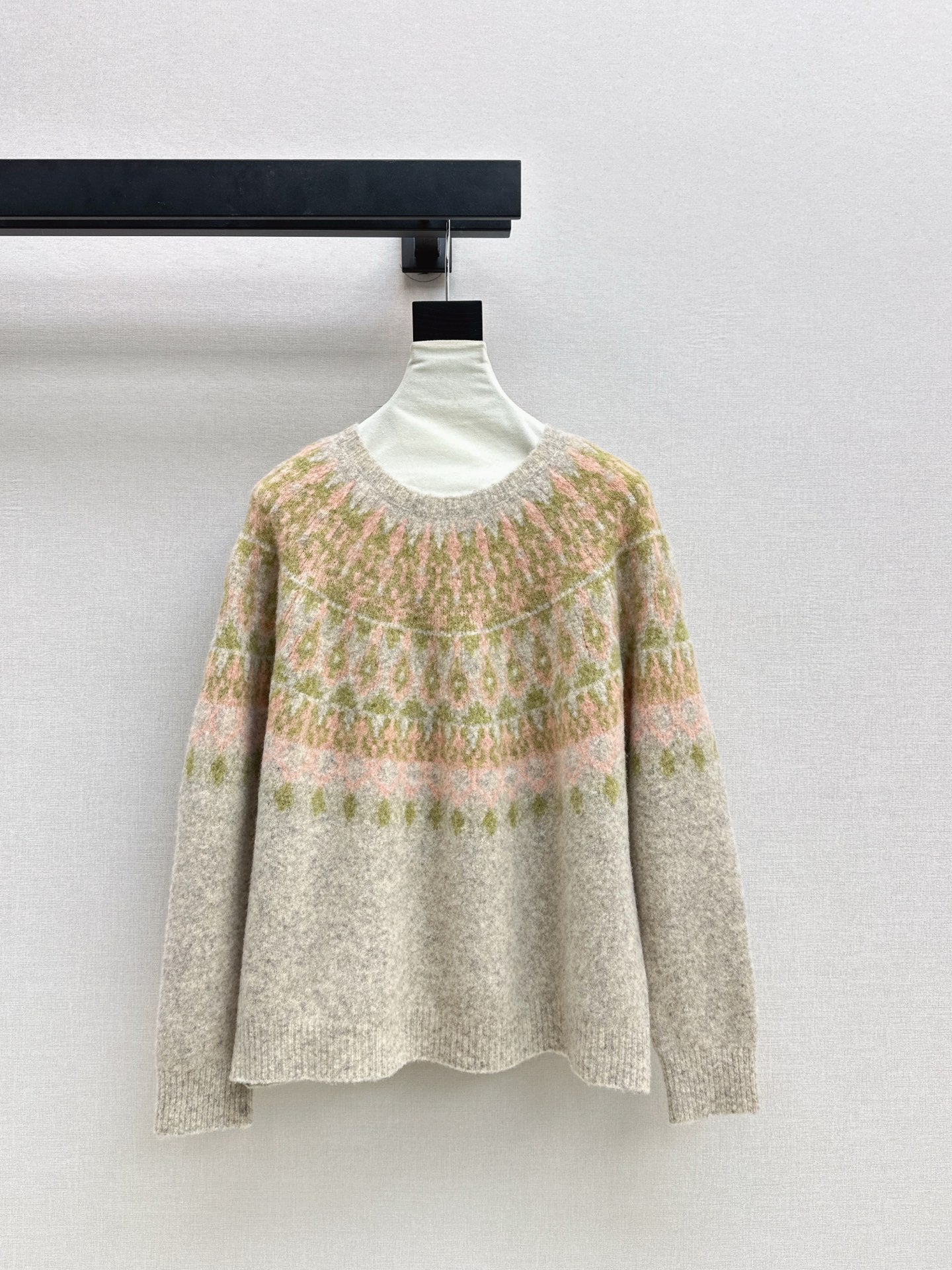 Loro 25fw vintage sweater