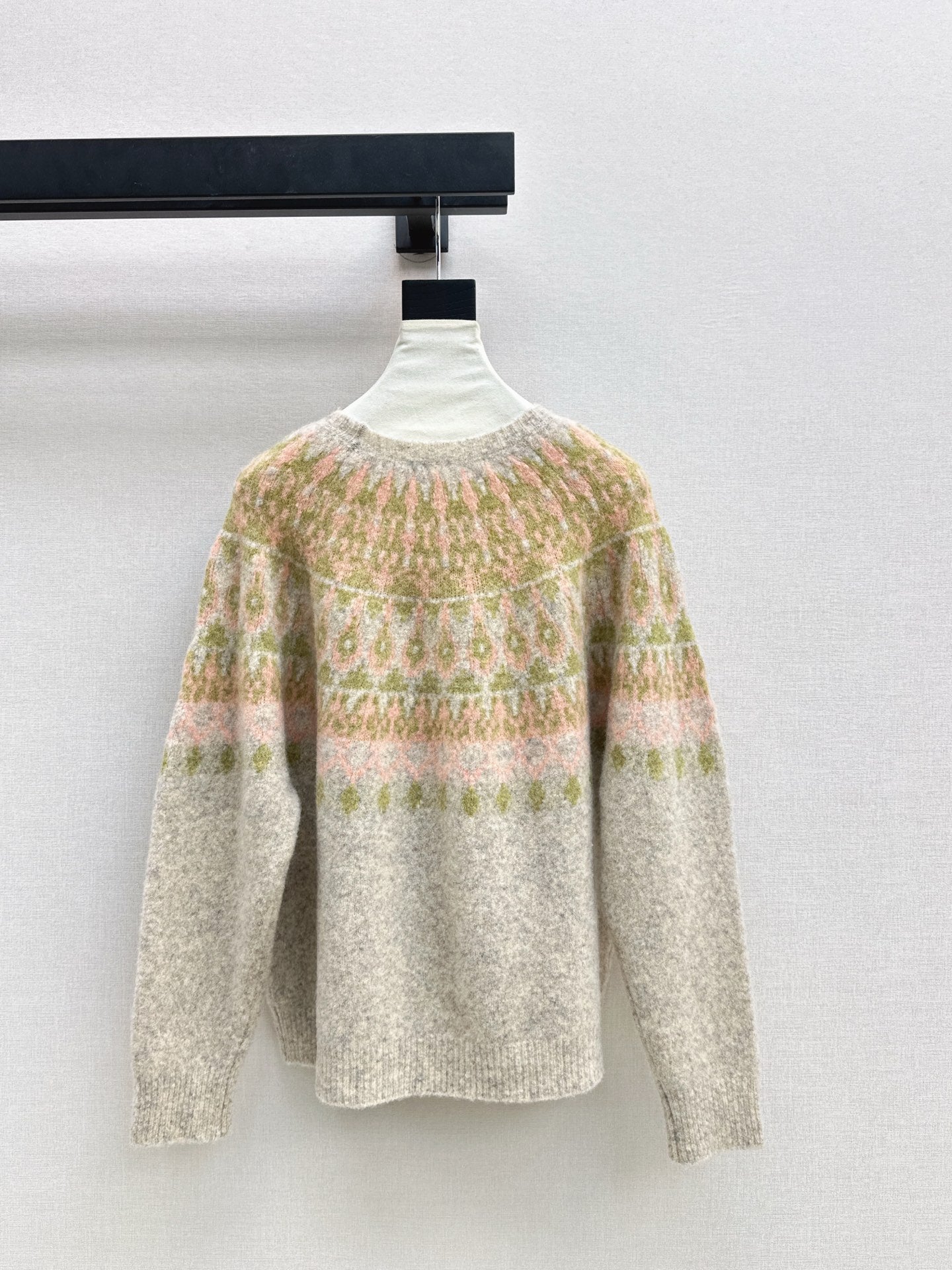 Loro 25fw vintage sweater