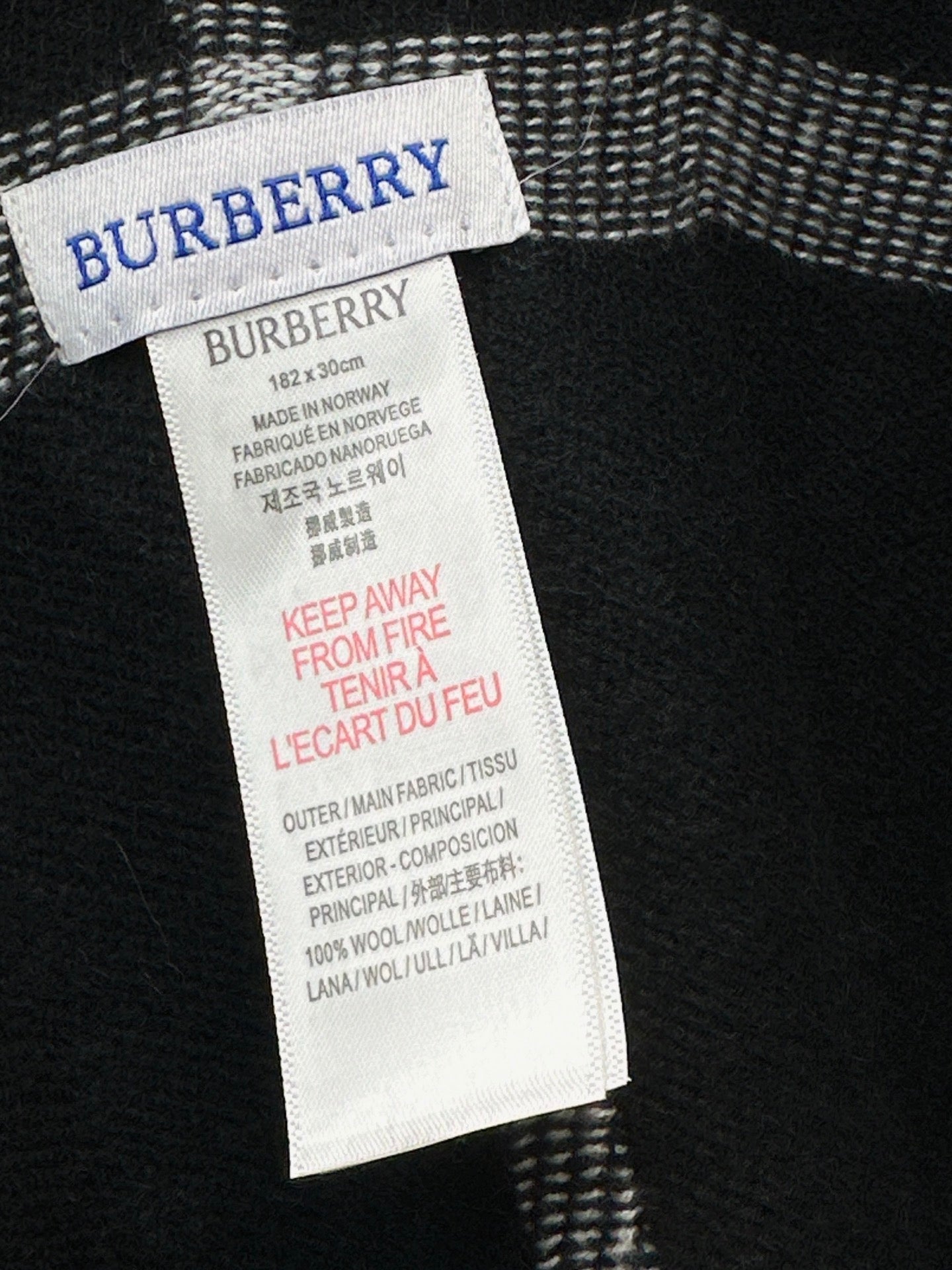 Bur 25fw wool shawls