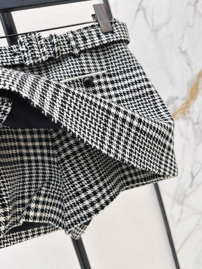 Self 25fw houndstooth short skirts