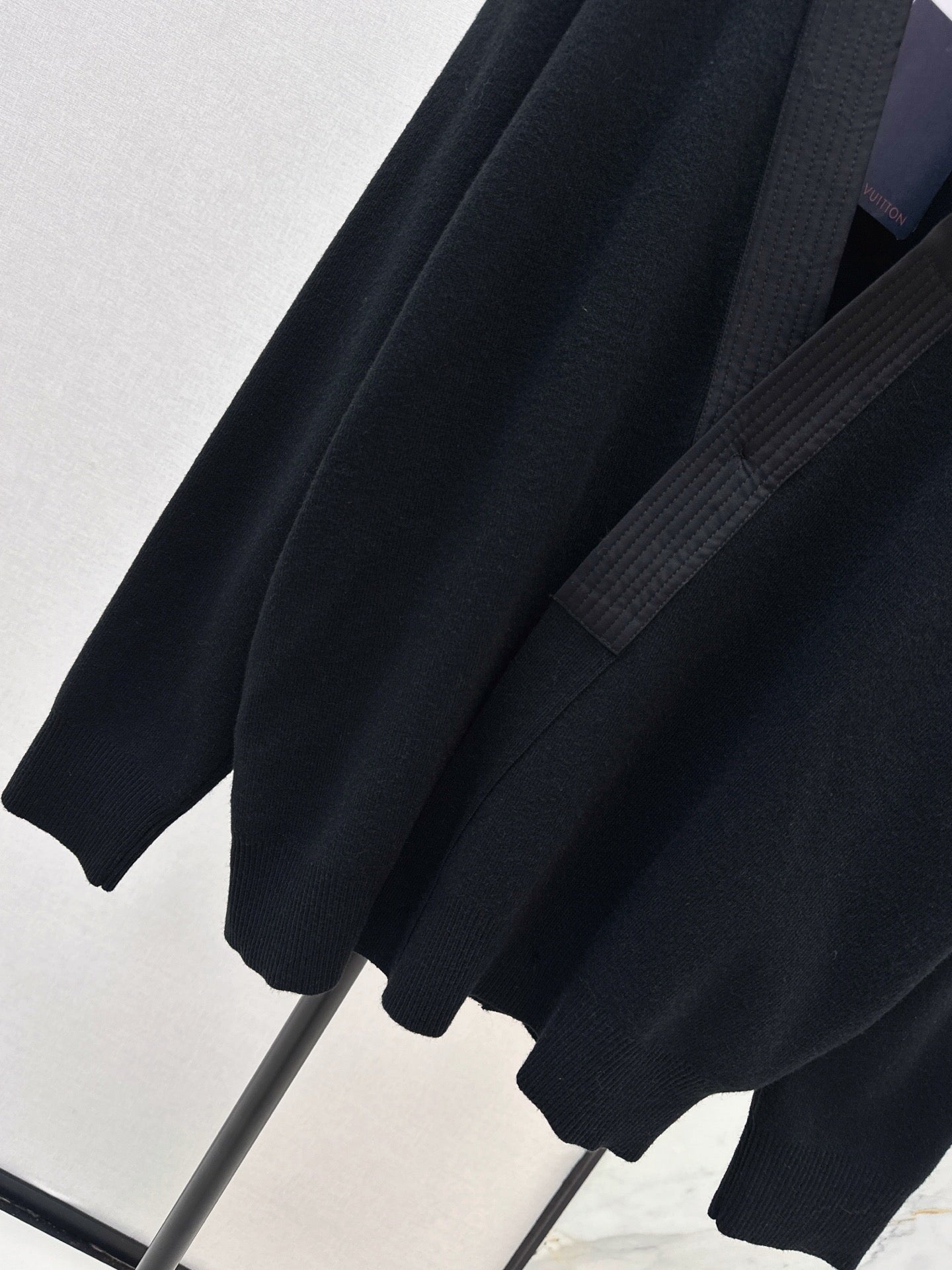 Loui 25fw wool cardigan