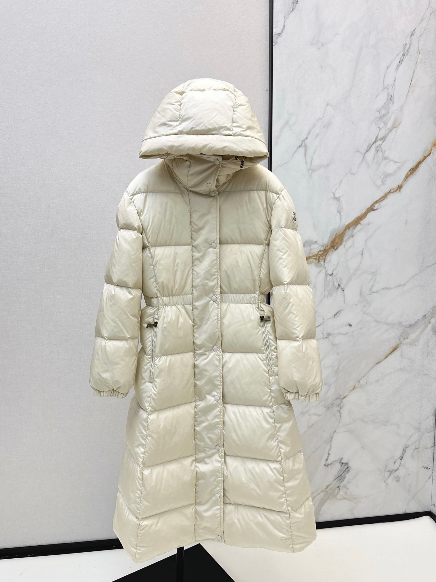 Monc 25fw down jacket
